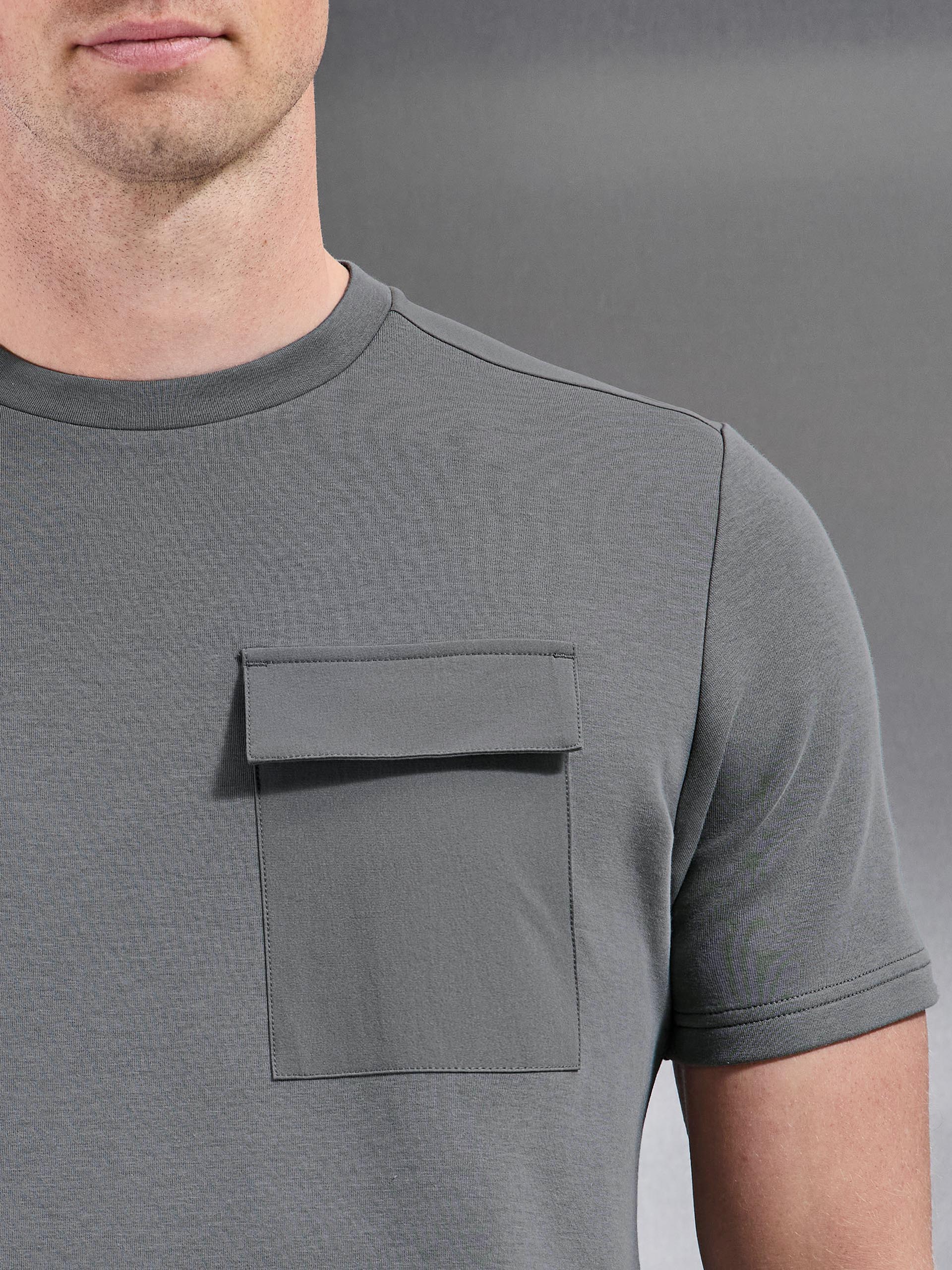 Hybrid Cargo T-Shirt in Grey