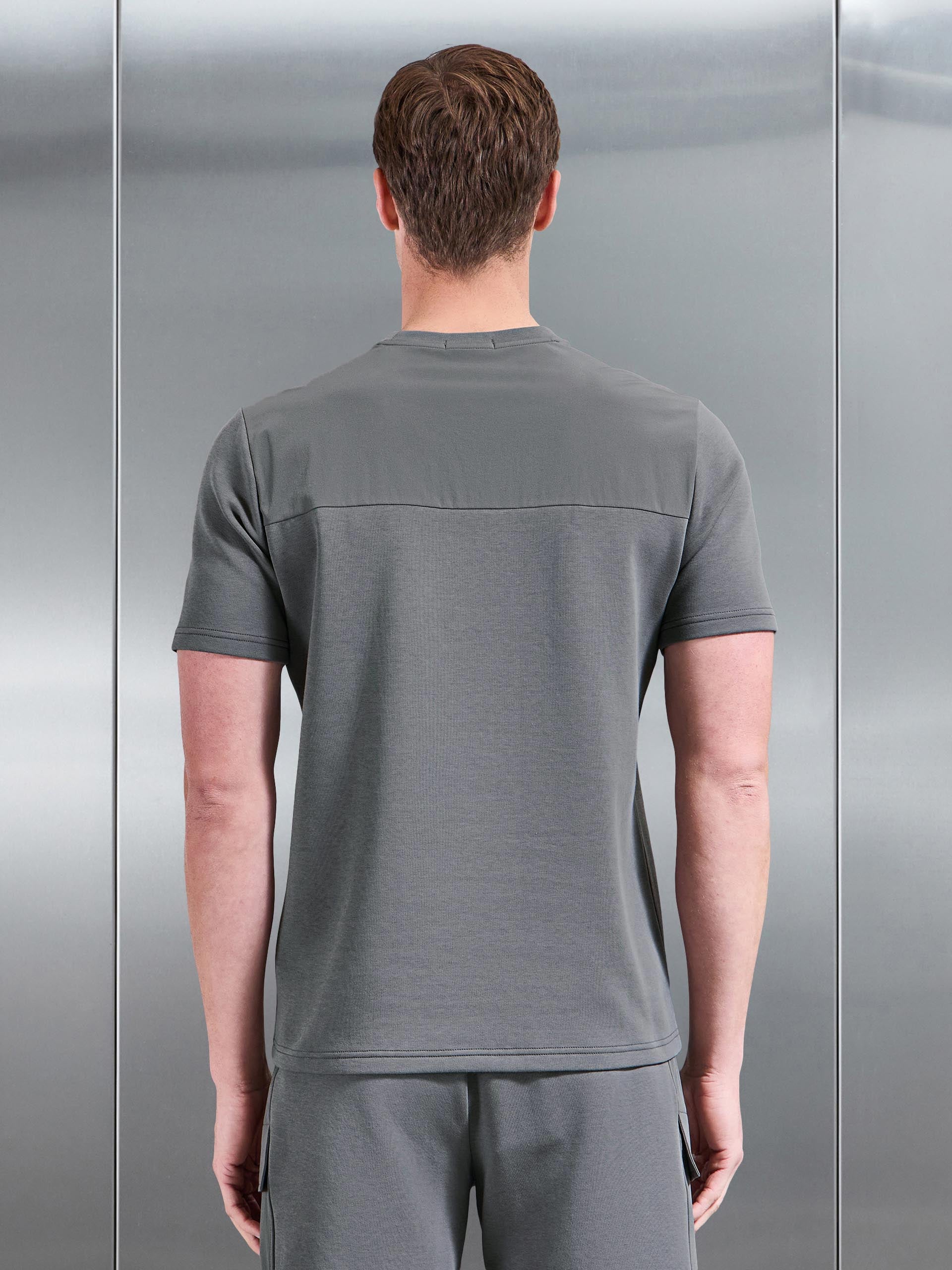 Hybrid Cargo T-Shirt in Grey