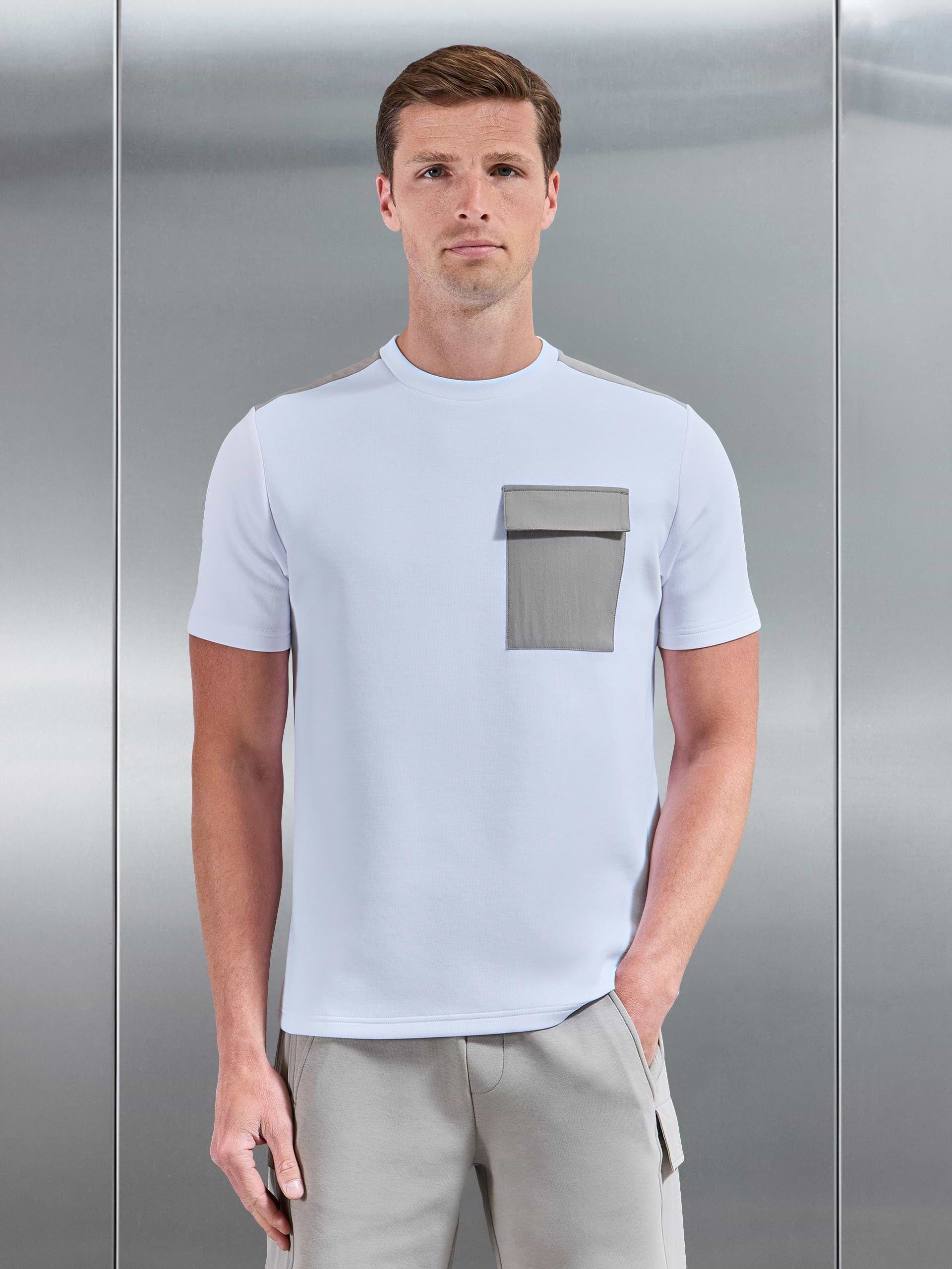 Hybrid Cargo T-Shirt in White Stone