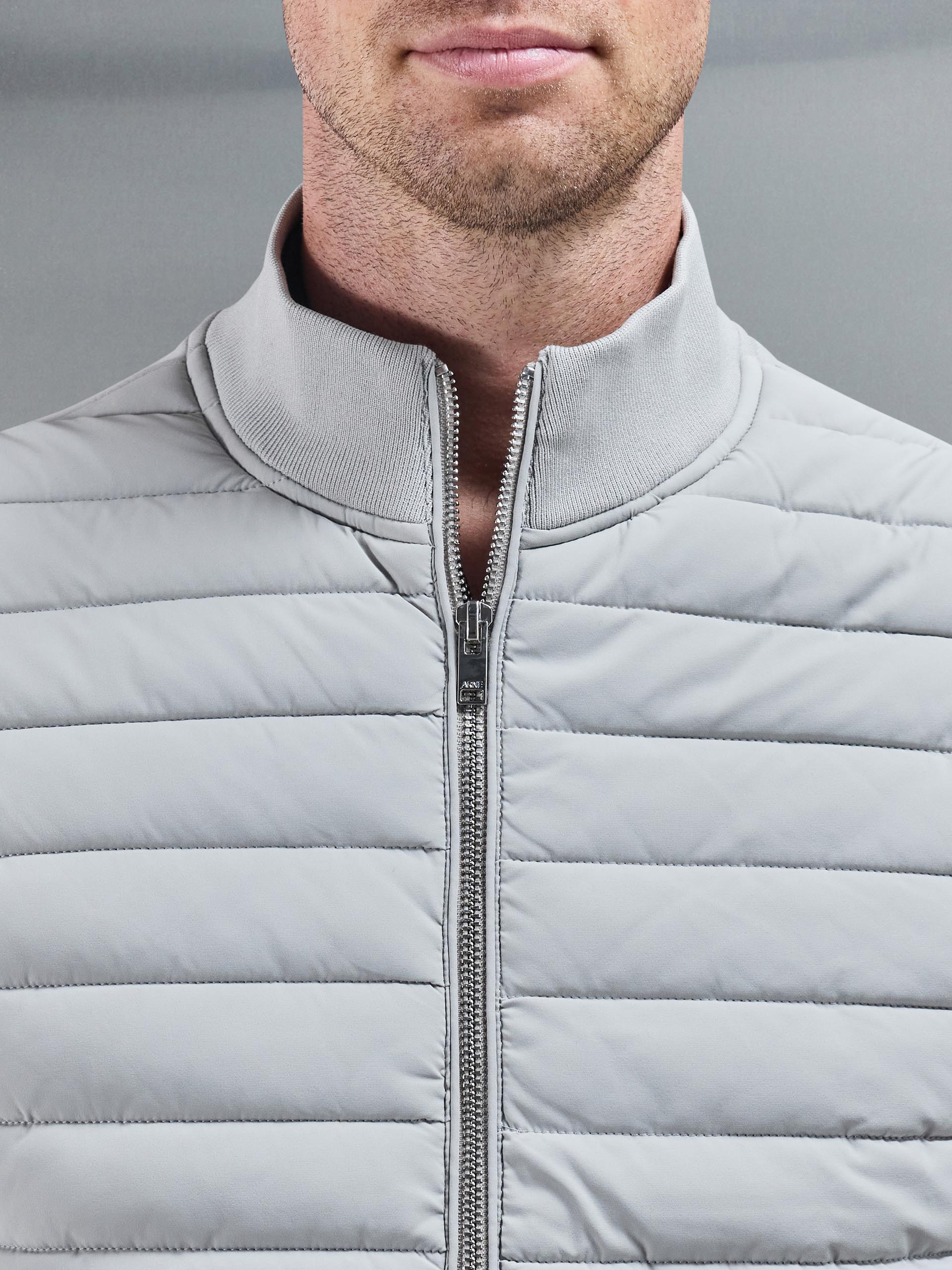 Hybrid Quilted Gilet in Stone