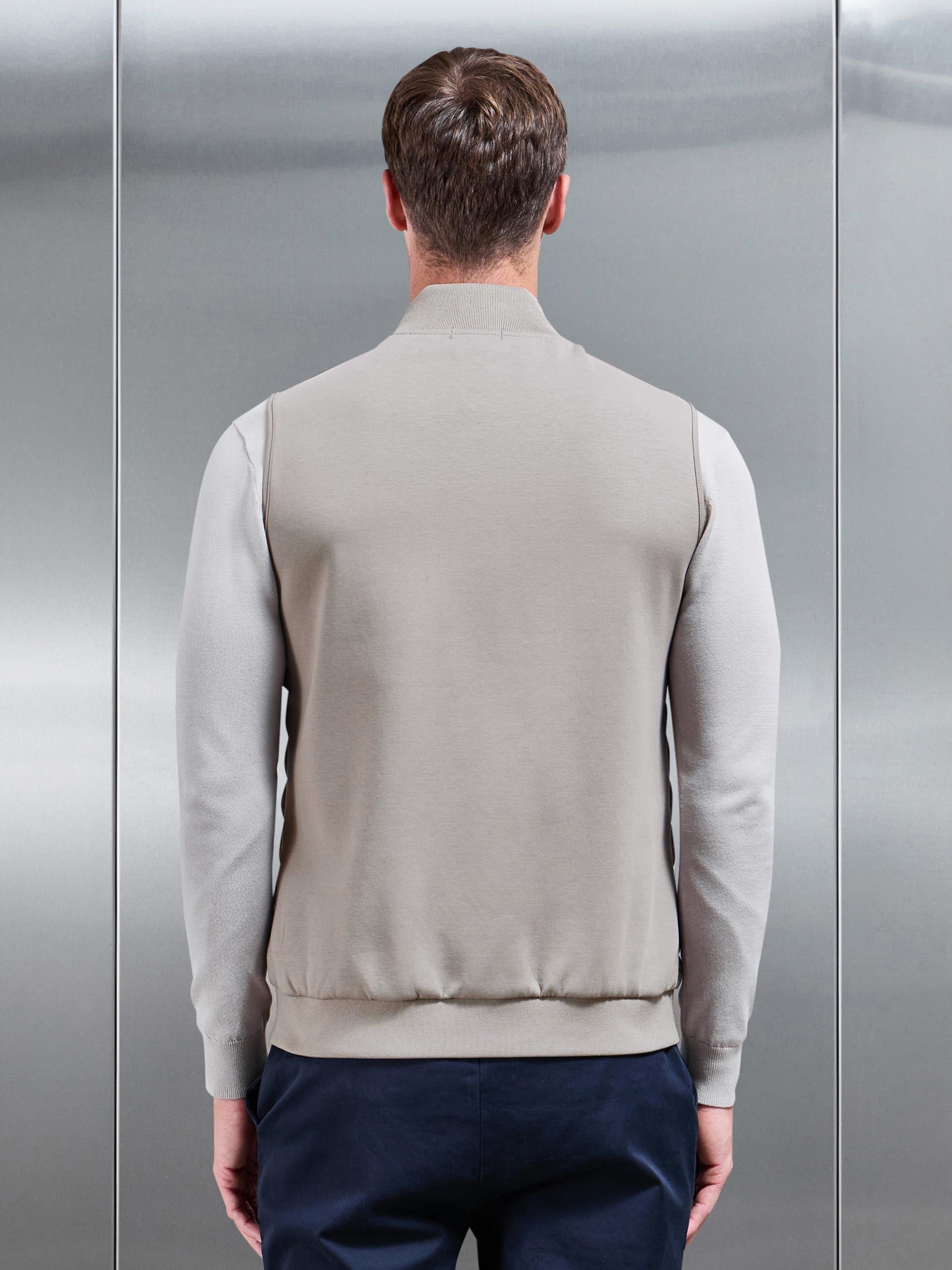 Hybrid Quilted Gilet in Taupe