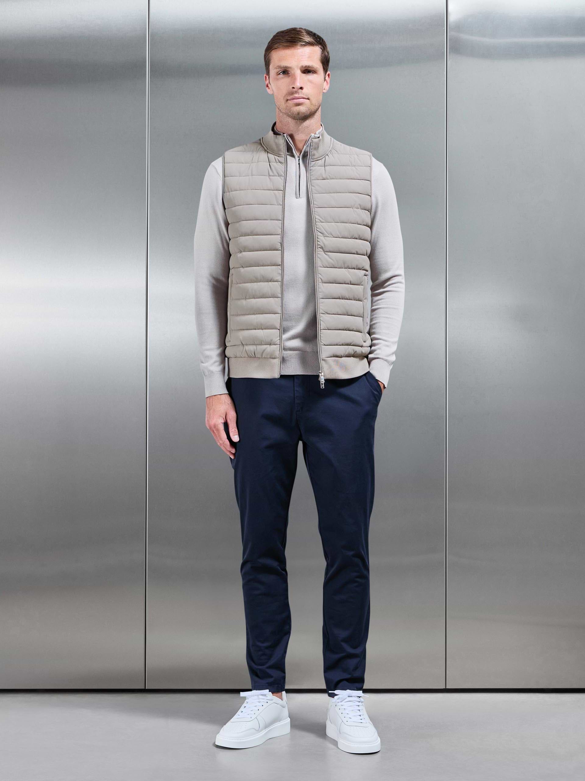 Hybrid Quilted Gilet in Taupe