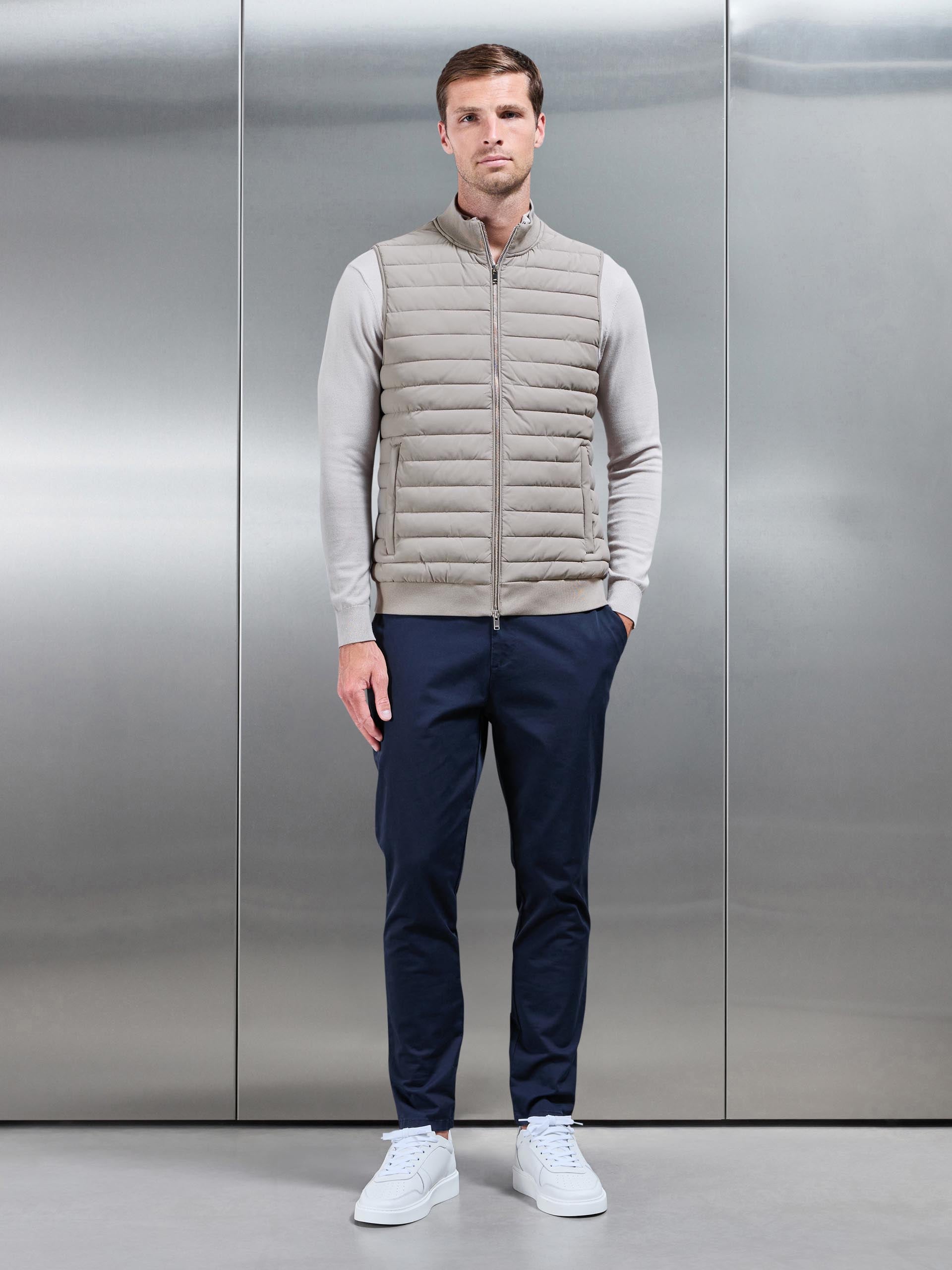 Hybrid Quilted Gilet in Taupe