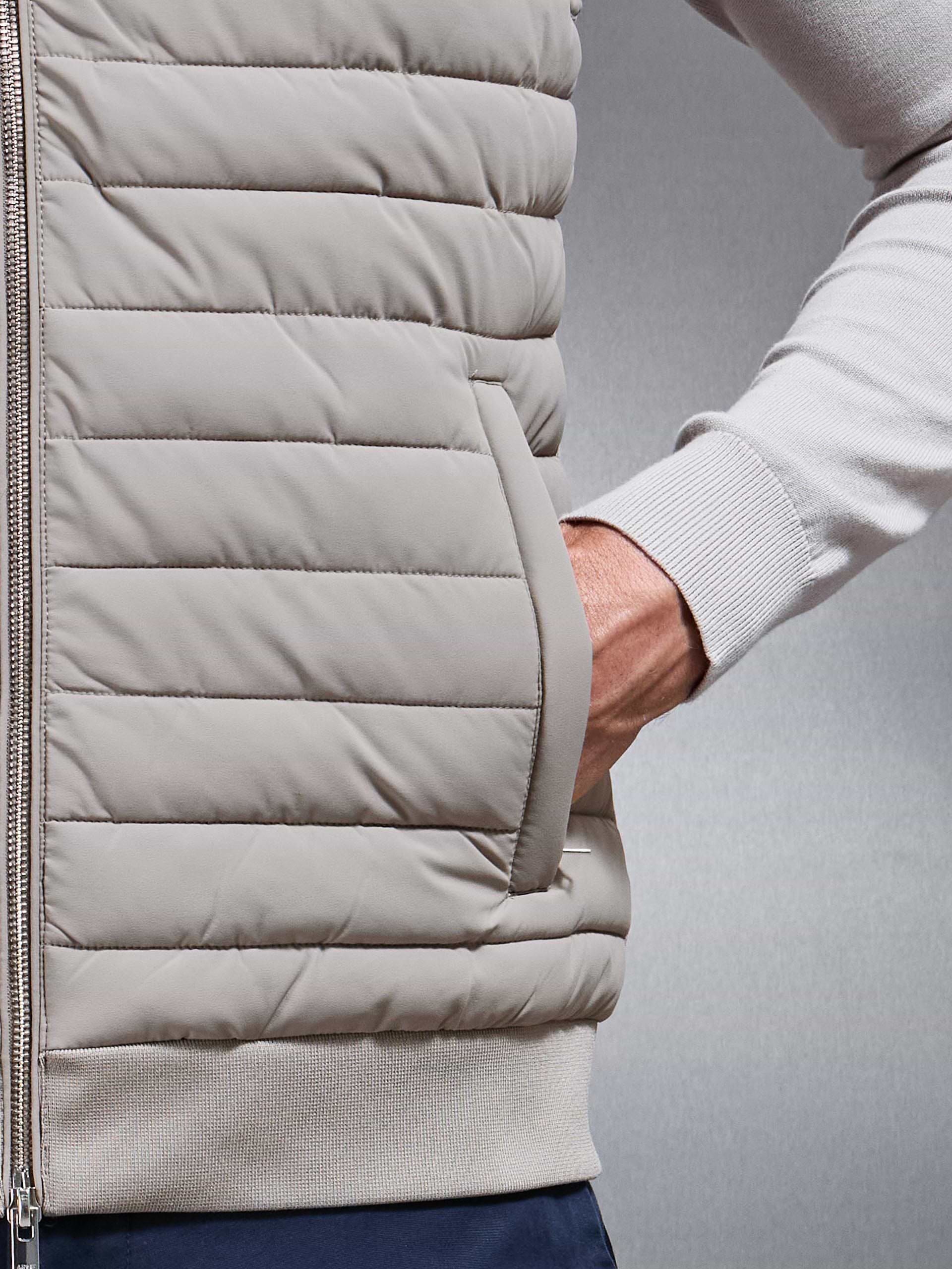 Hybrid Quilted Gilet in Taupe