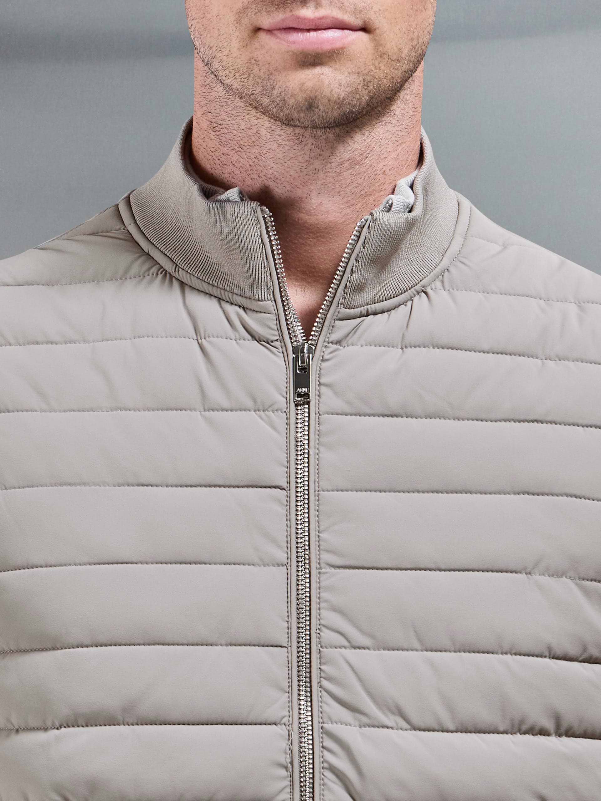 Hybrid Quilted Gilet in Taupe