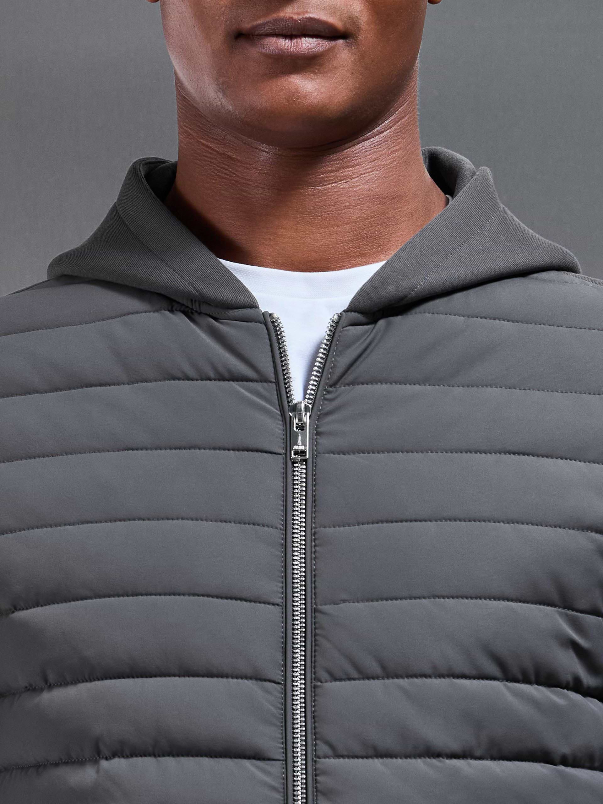 Hybrid Quilted Windbreaker in Grey