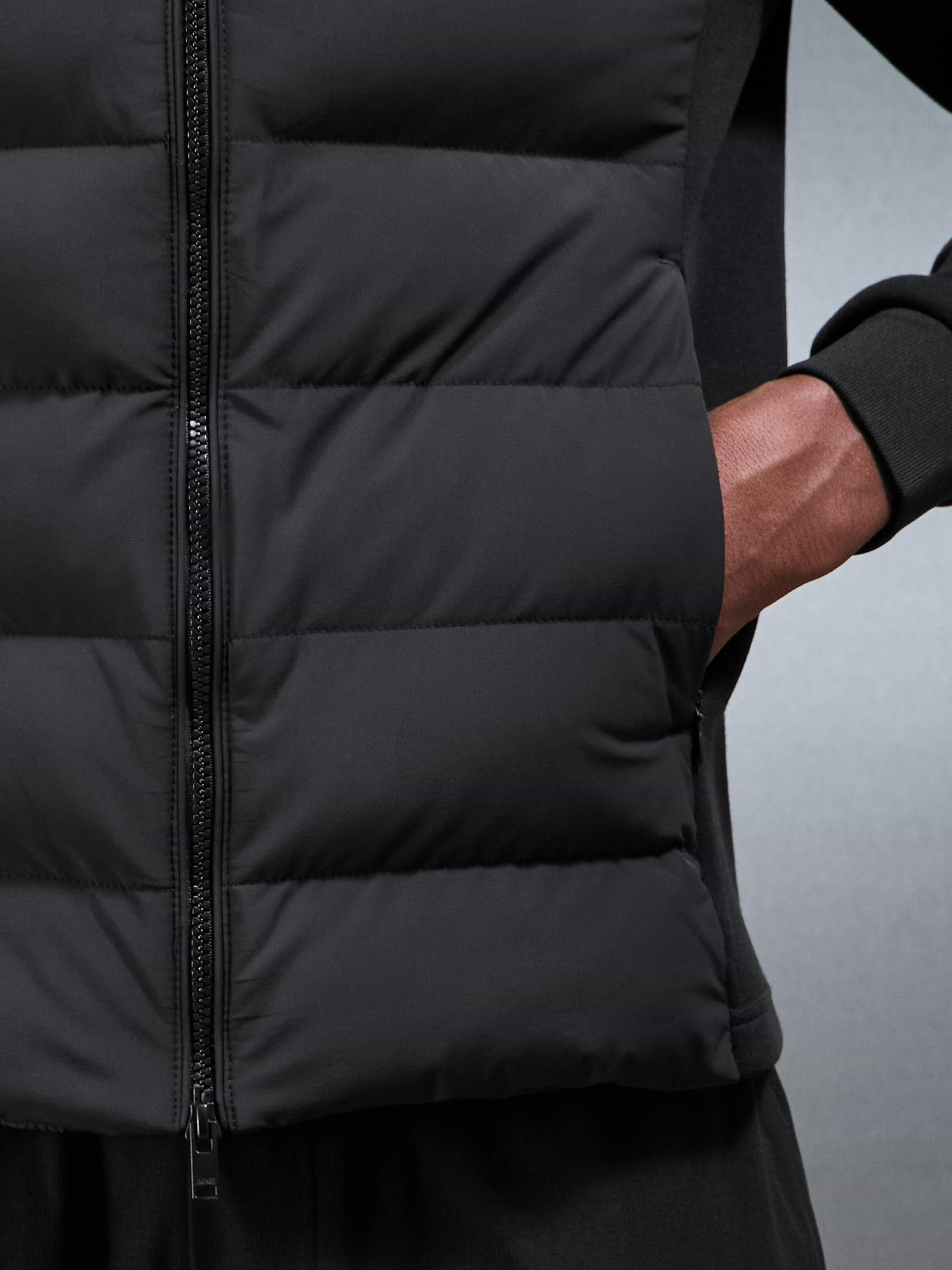 Hybrid Technical Puffer Jacket in Black