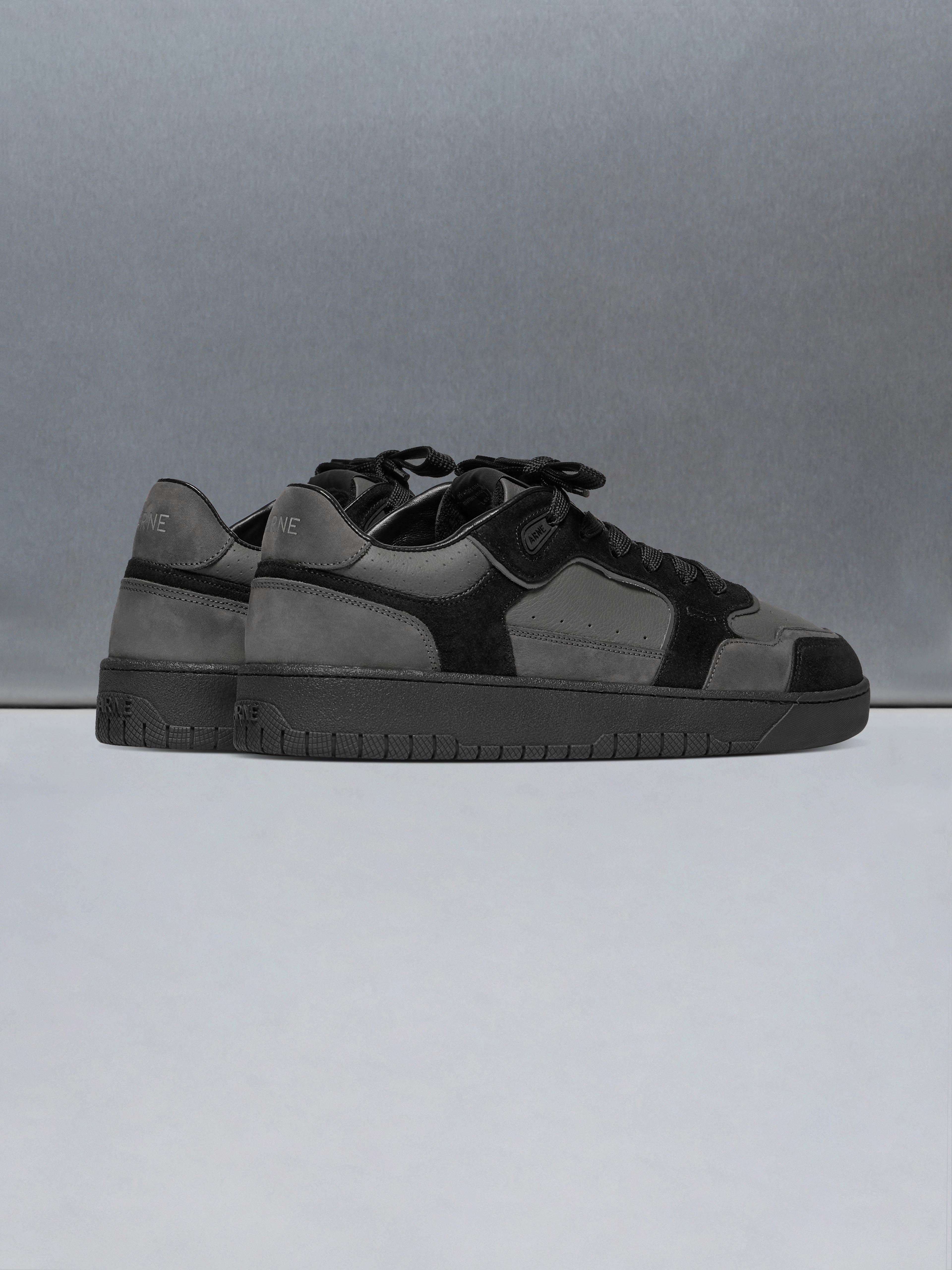 Hoop Trainer in Black Charcoal
