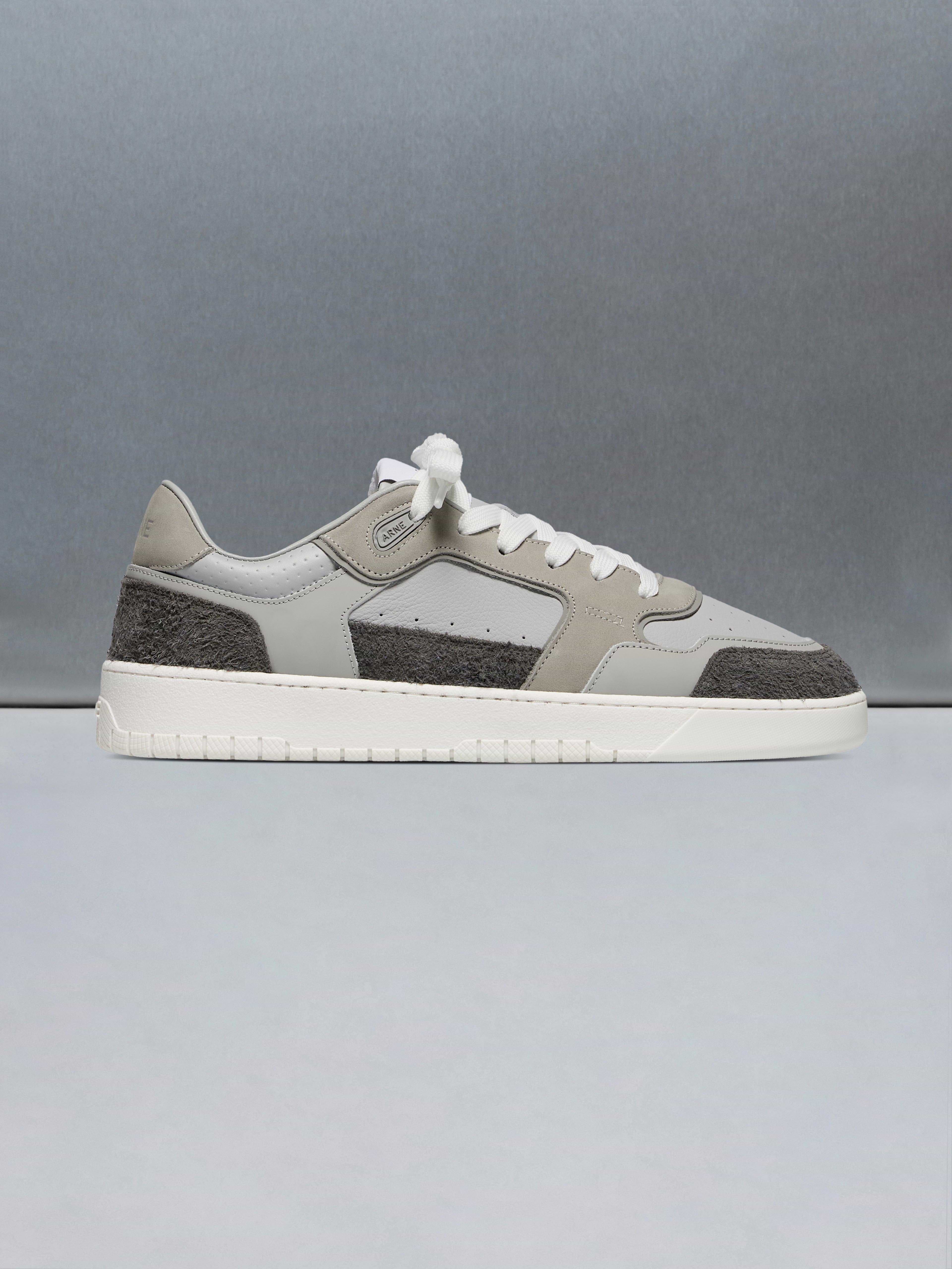 Hoop Trainer in Grey