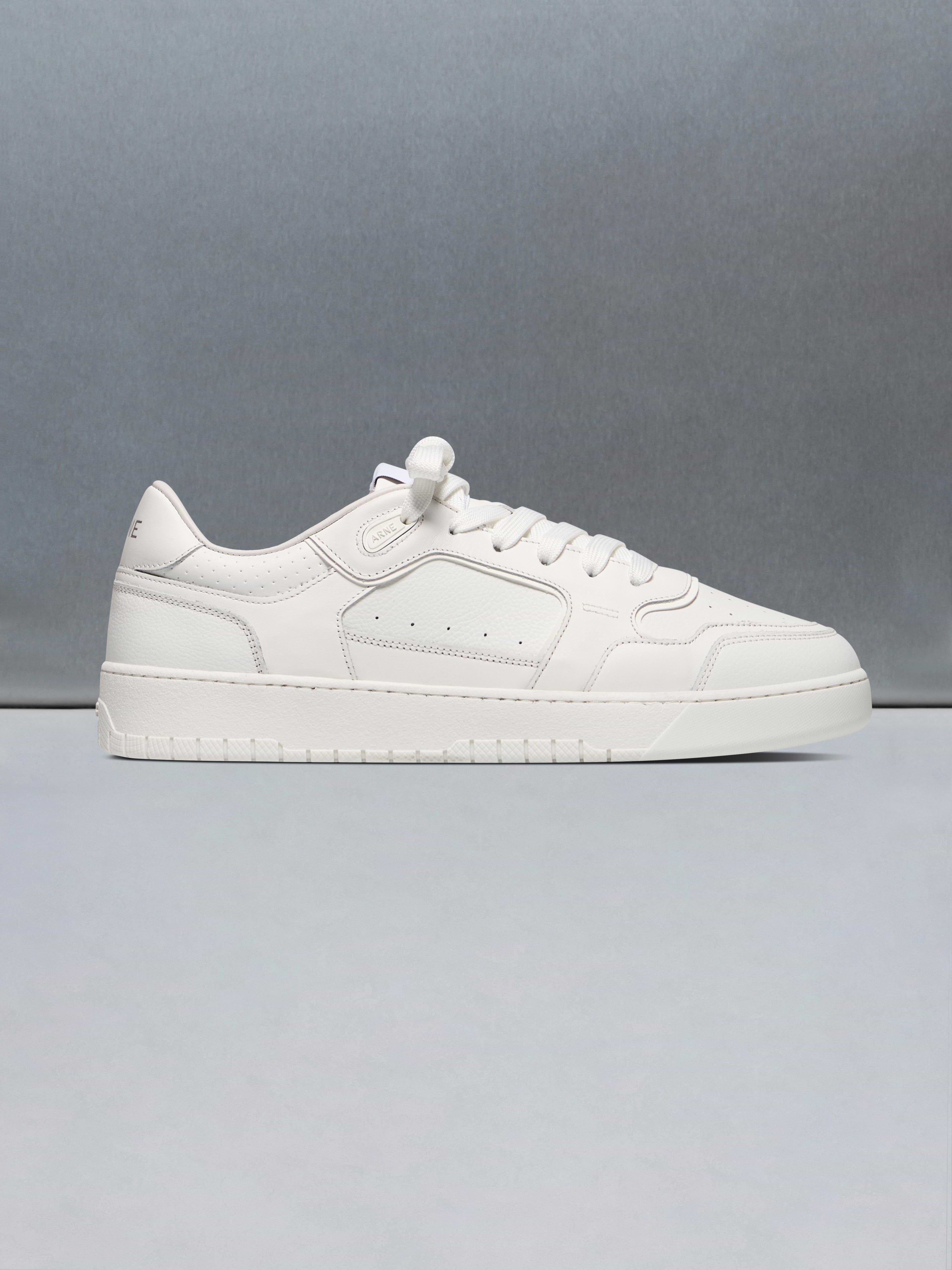 Hoop Trainer in Triple White