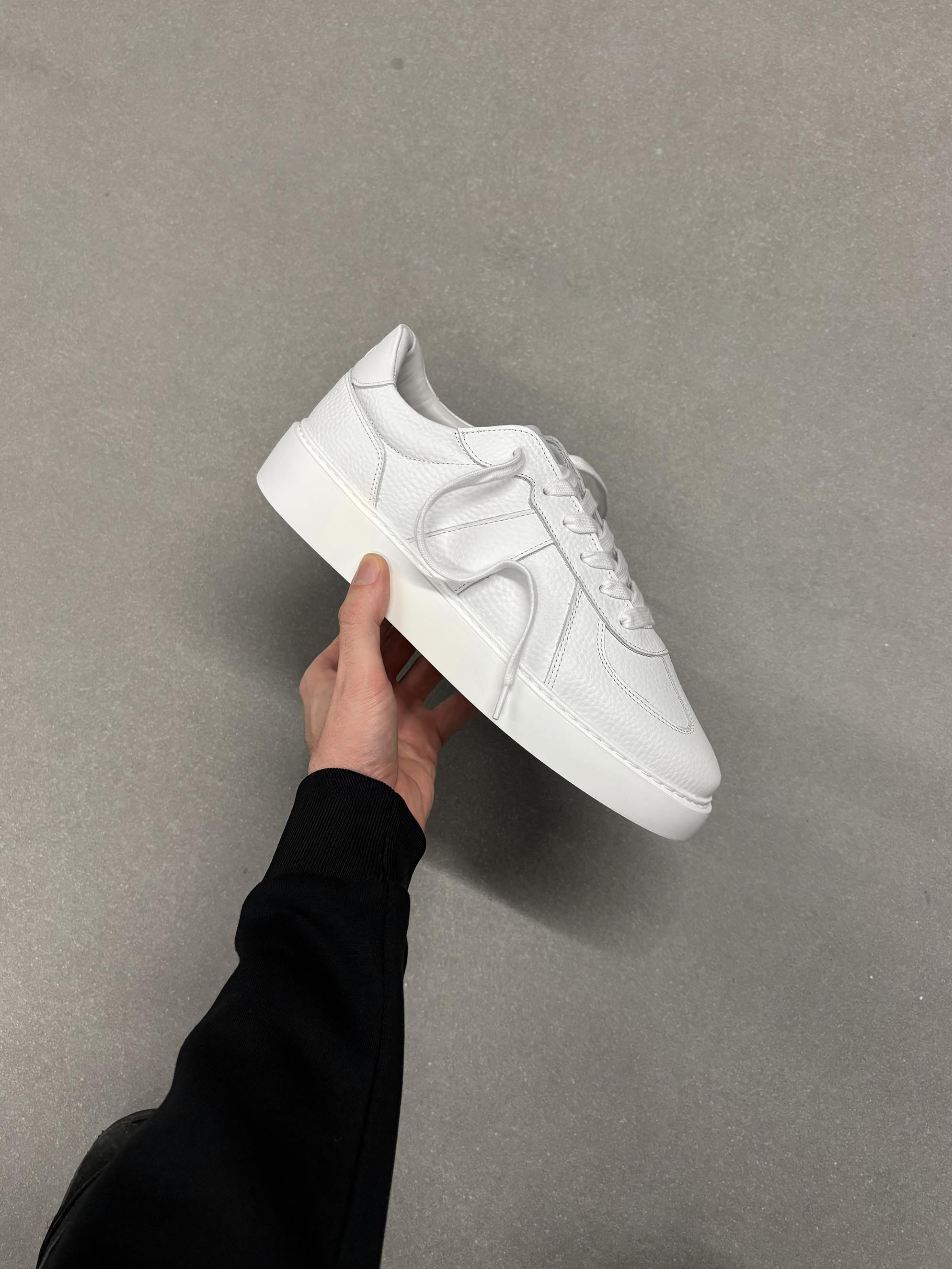 Classic Court Trainer in Triple White