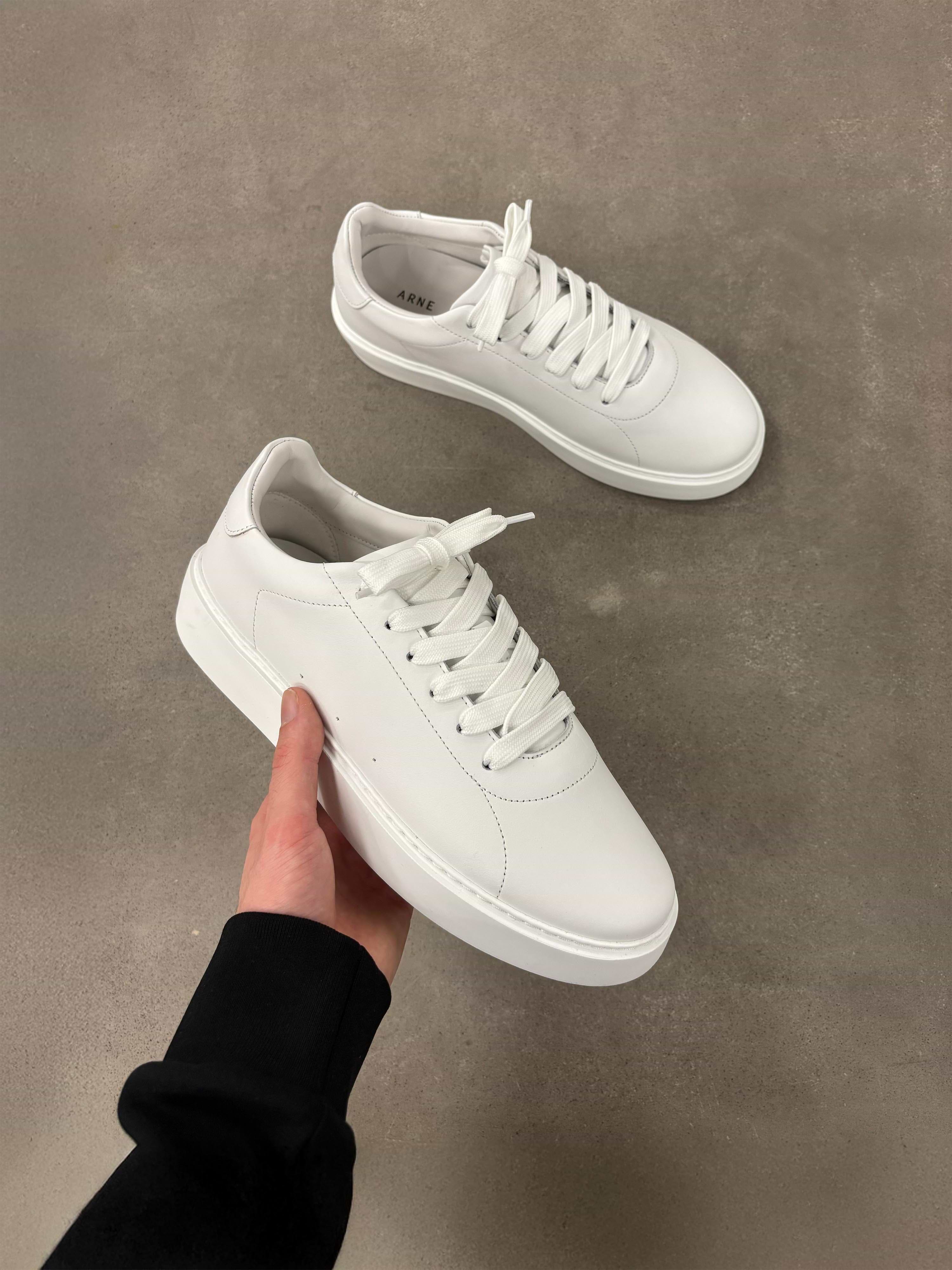 Everyday Leather Trainer in White