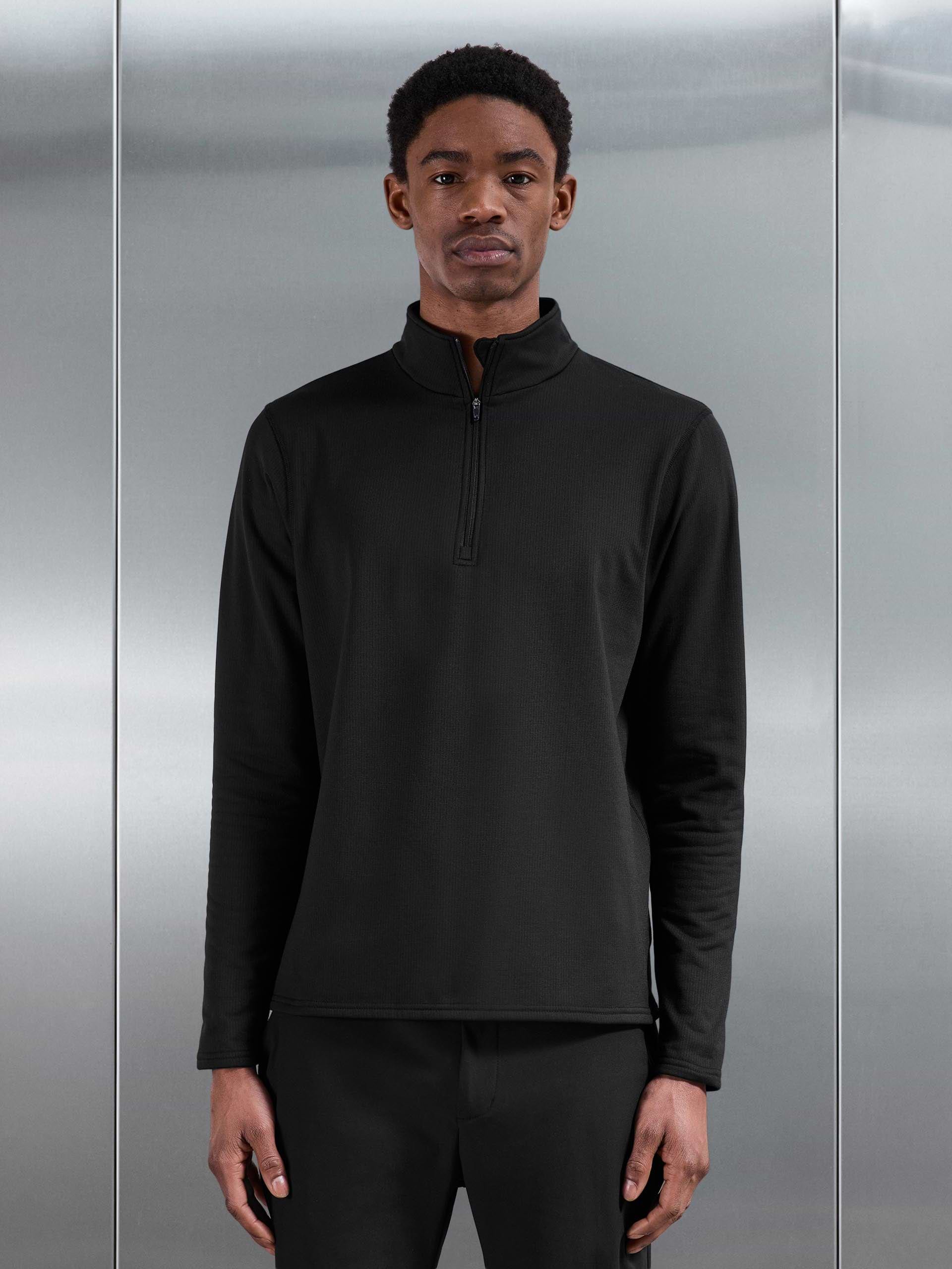 Insulating Golf Mid Layer in Black