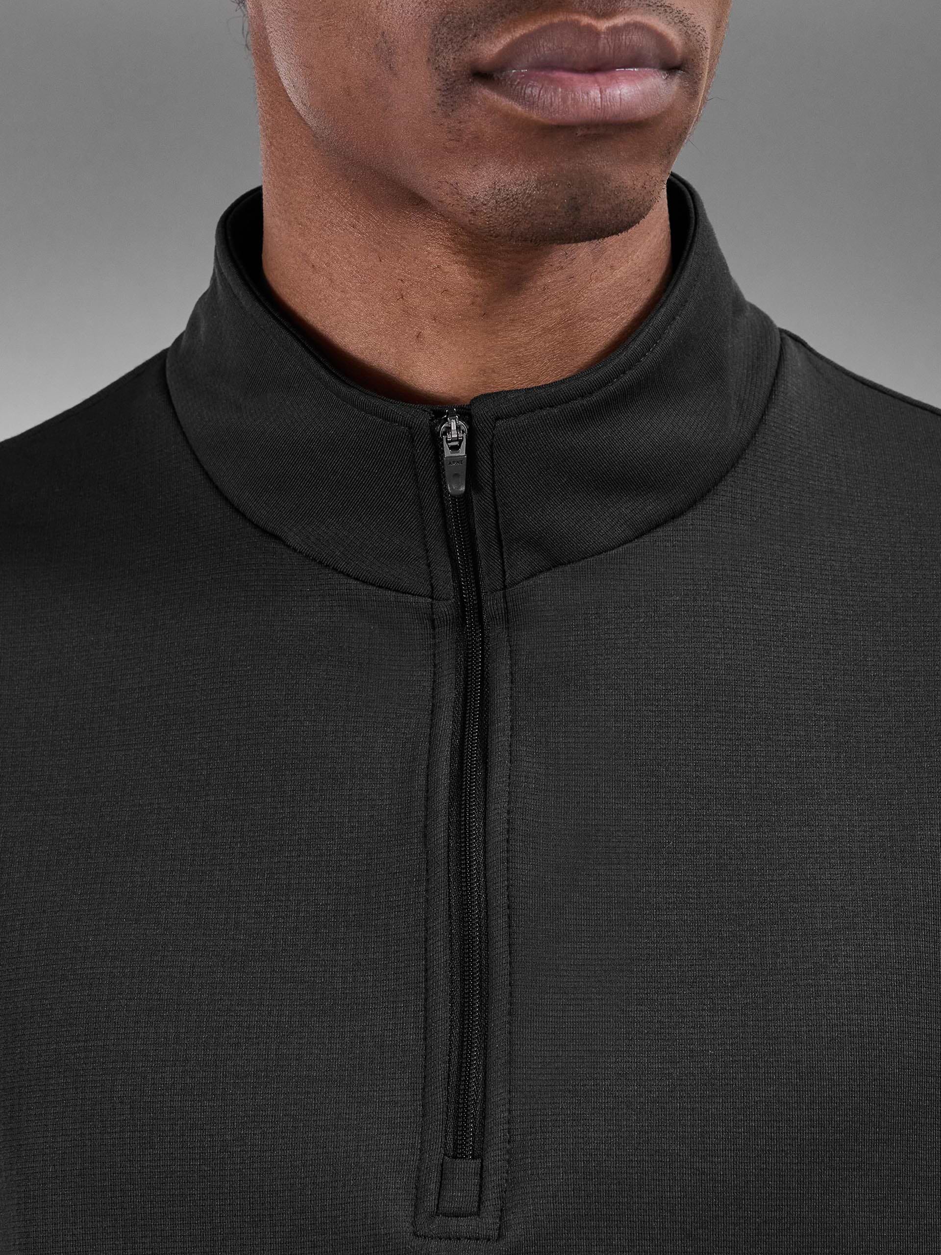 Insulating Golf Mid Layer in Grey