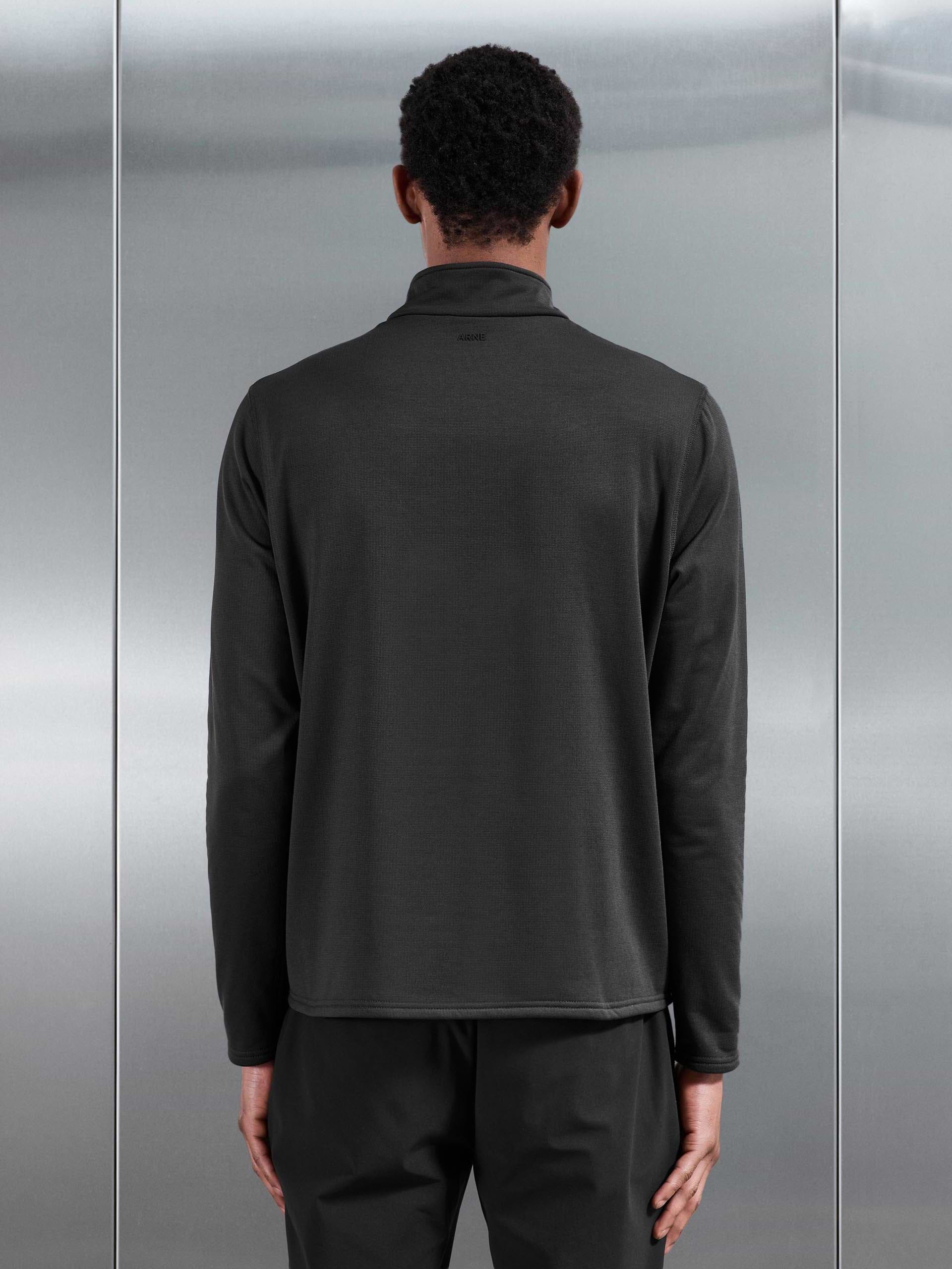 Insulating Golf Mid Layer in Grey