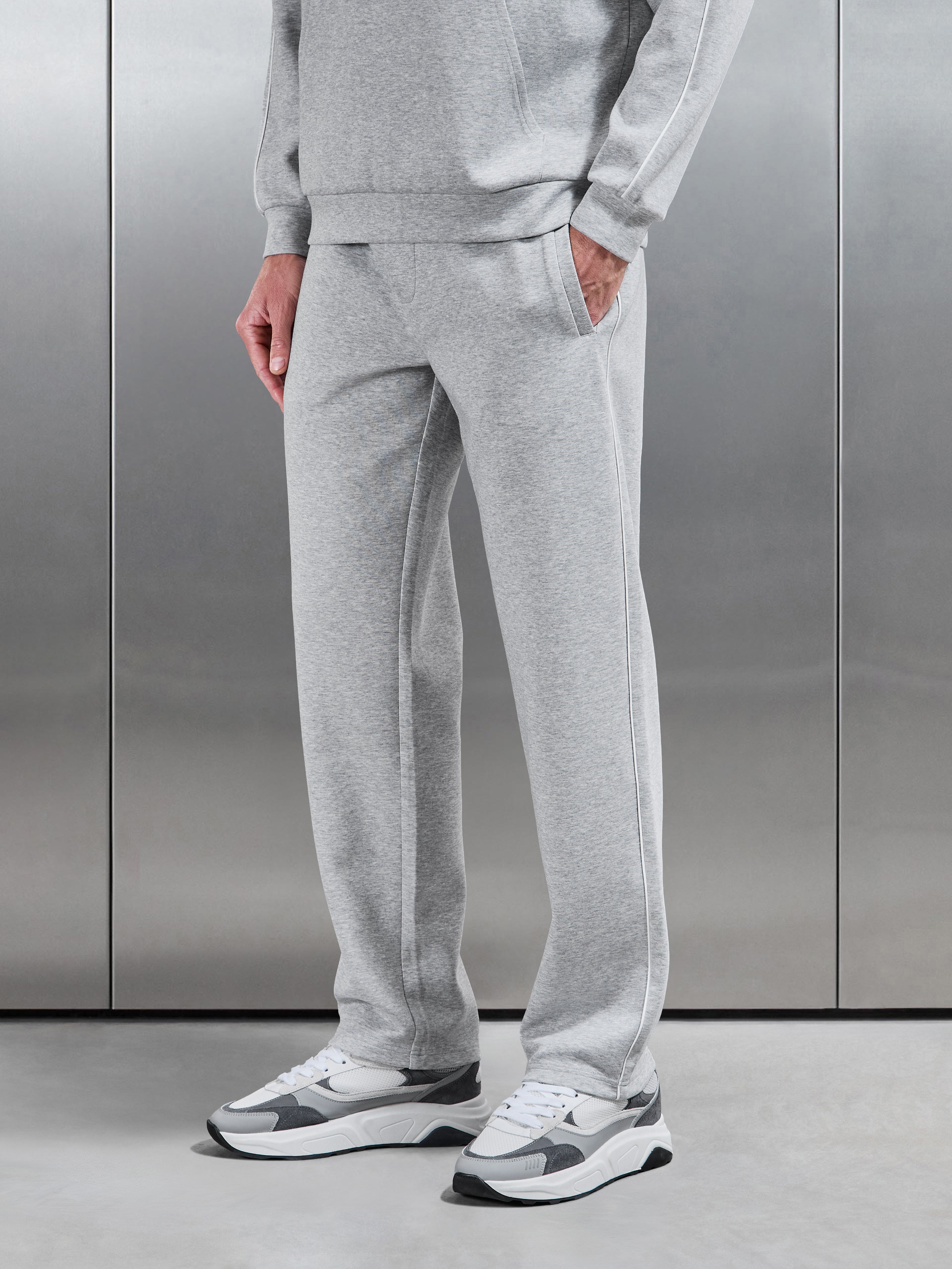 Interlock Jersey Piping Straight Leg Jogger in Marl Grey