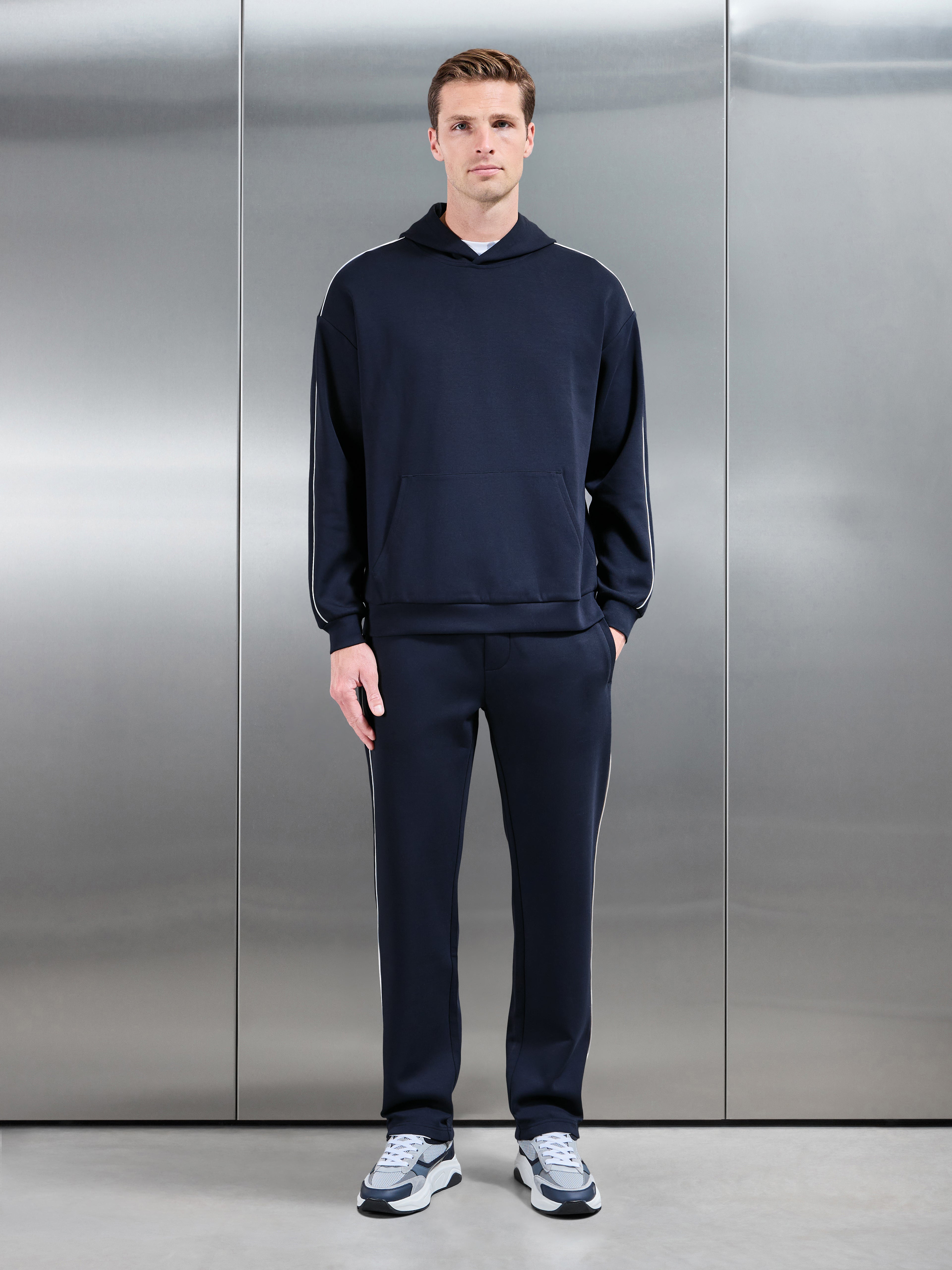 Interlock Jersey Piping Straight Leg Jogger in Navy