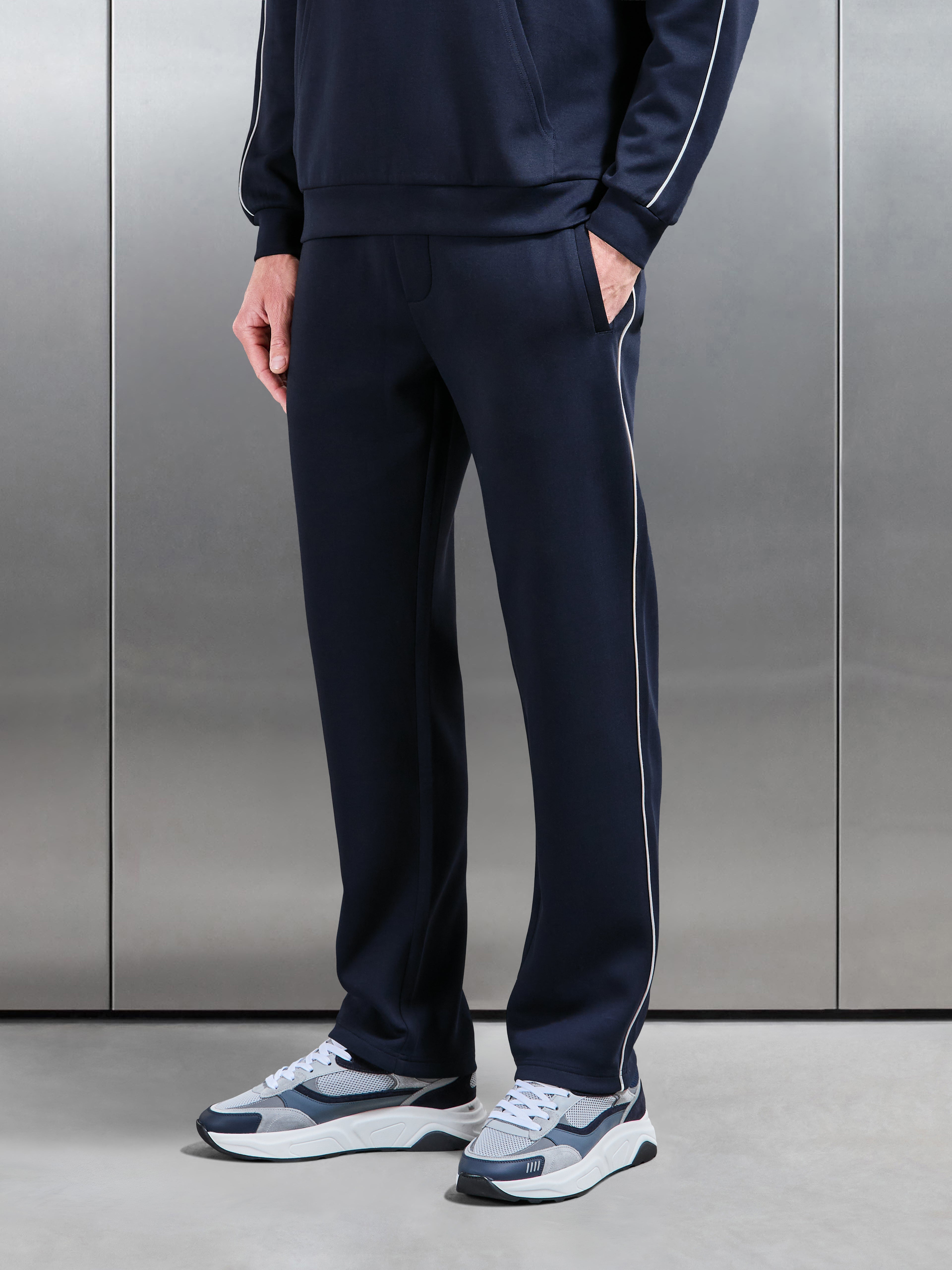 Interlock Jersey Piping Straight Leg Jogger in Navy
