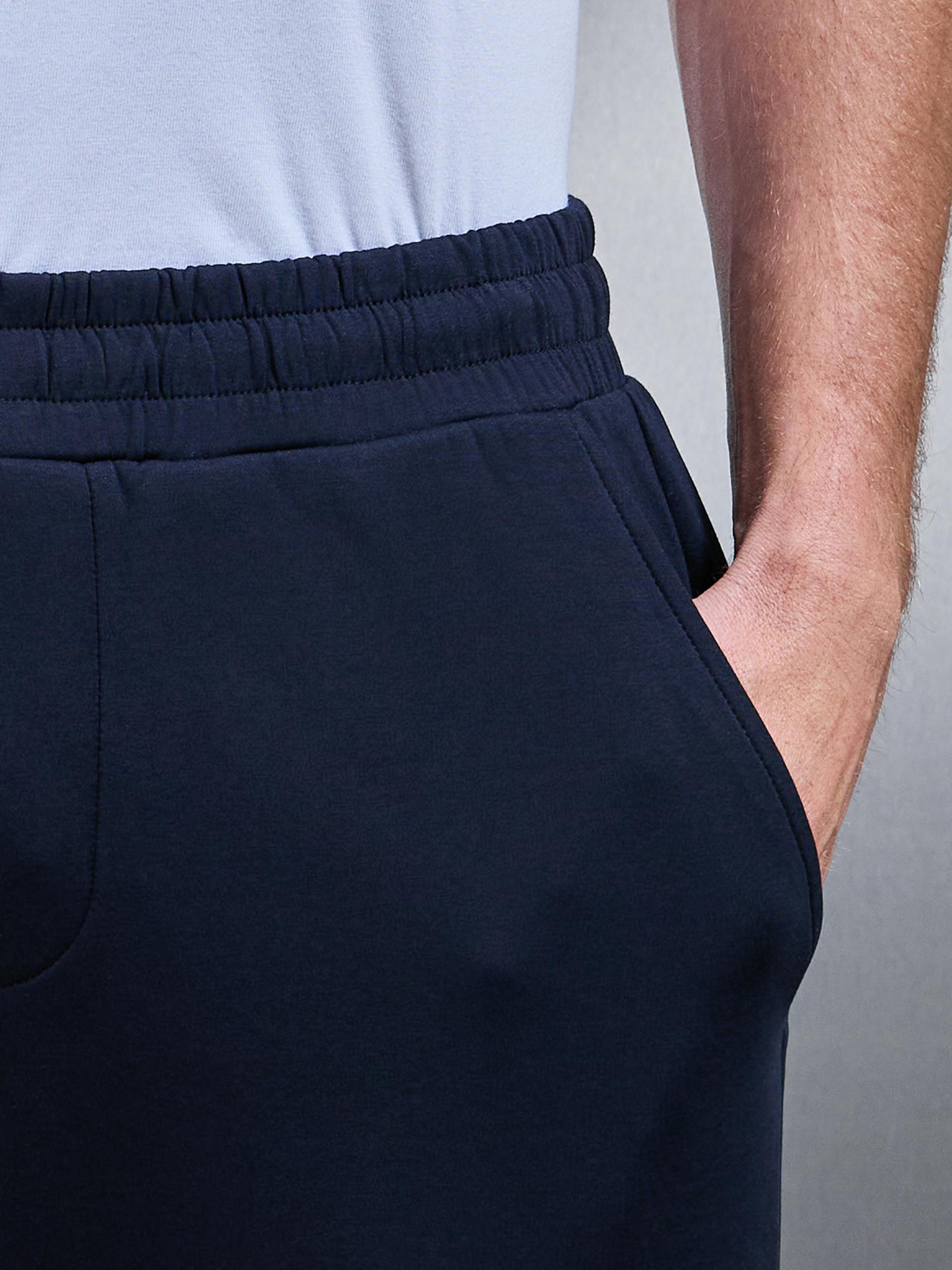 Interlock Jersey Essential Jogger in Navy