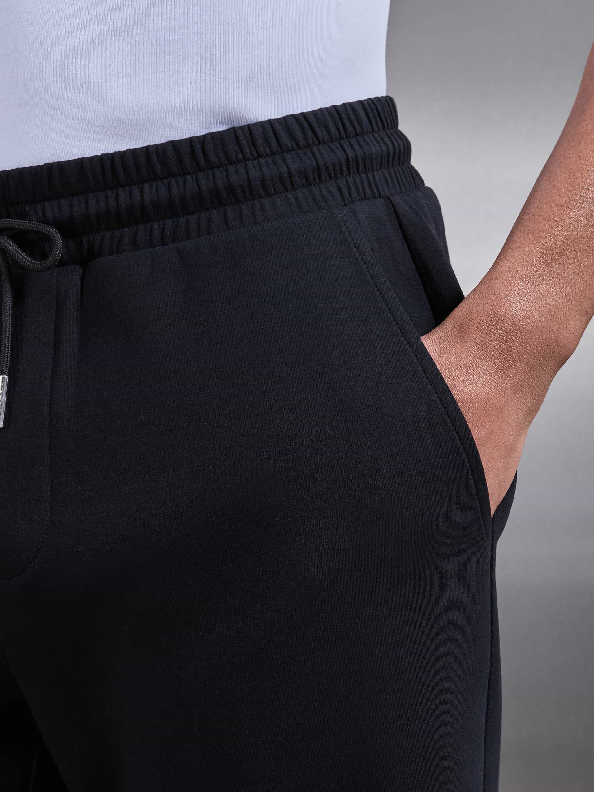 Interlock Jersey Short in Black