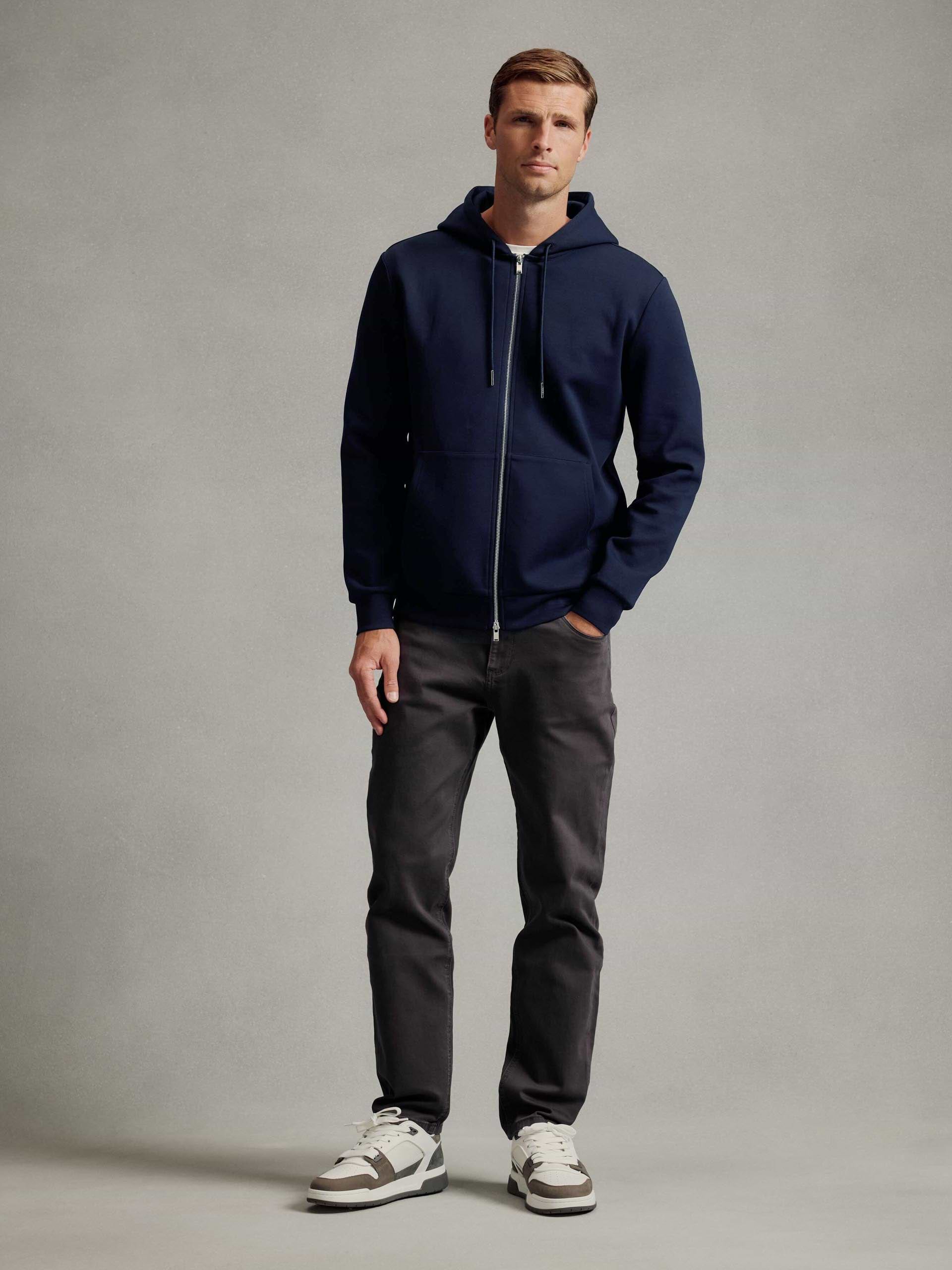 Straight Leg Denim Jeans in Grey