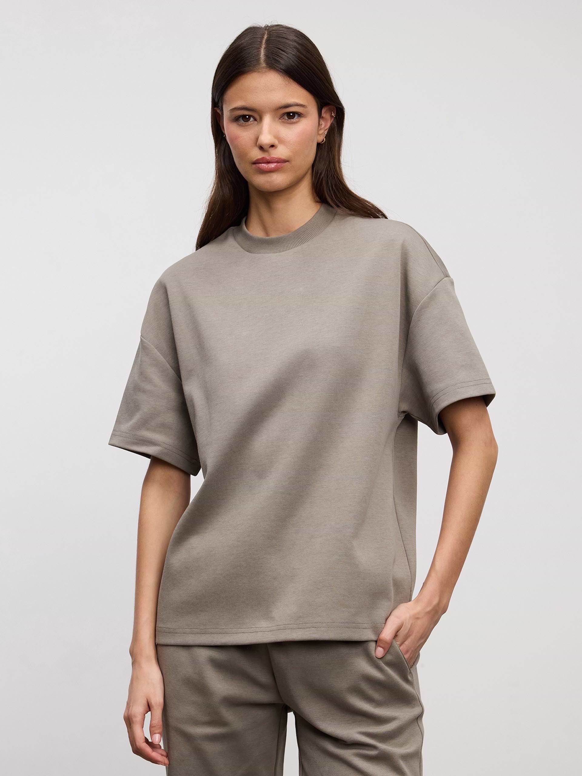 Womens Interlock Relaxed T-Shirt in Olive