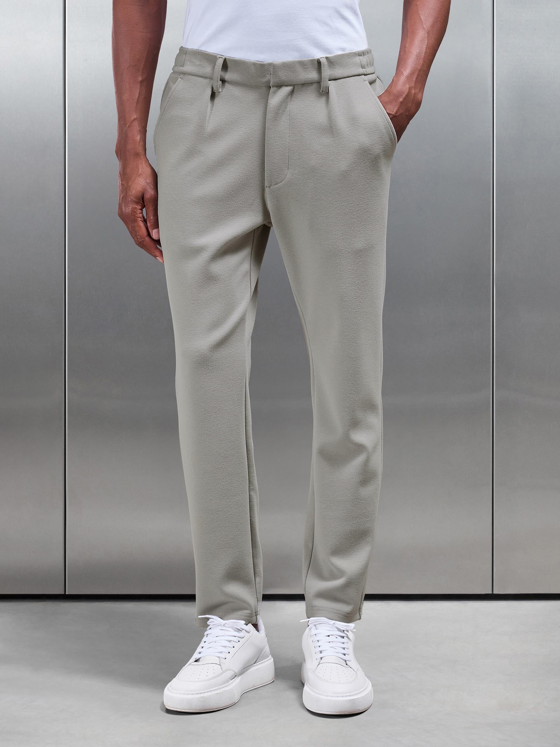 Knitted Tailored Jogger in Stone