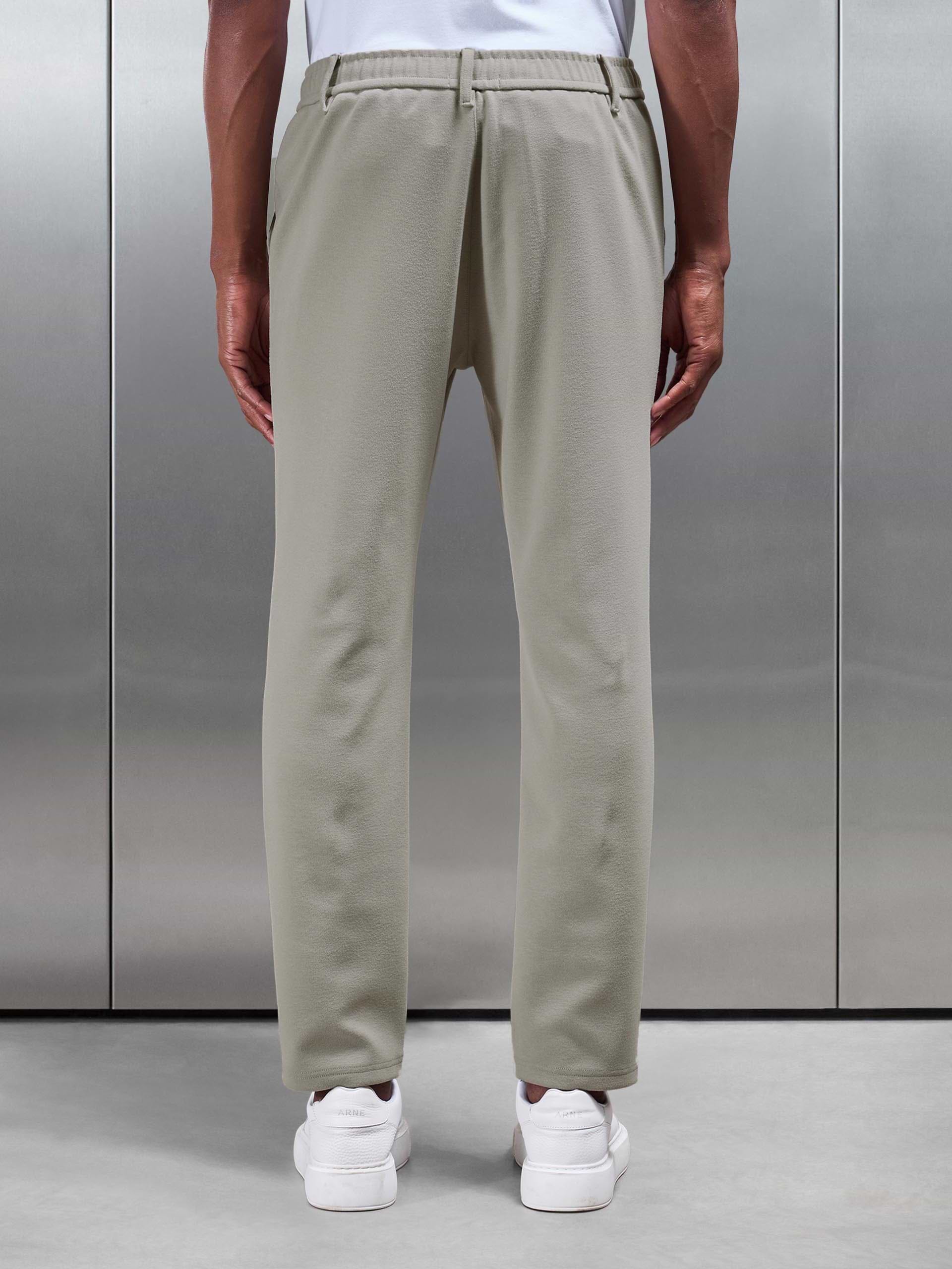 Knitted Tailored Jogger in Stone