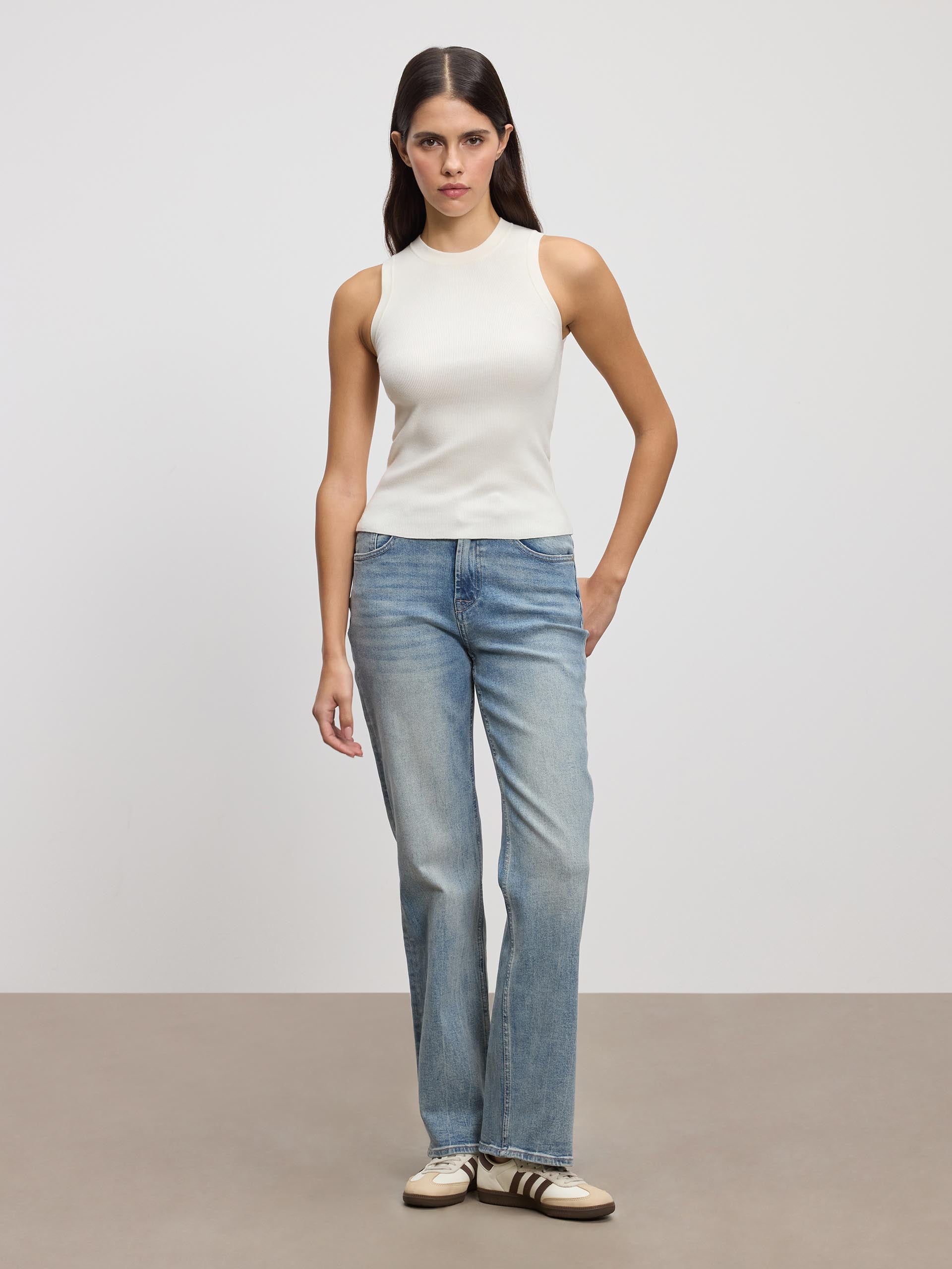 Womens Knitted Vest in White