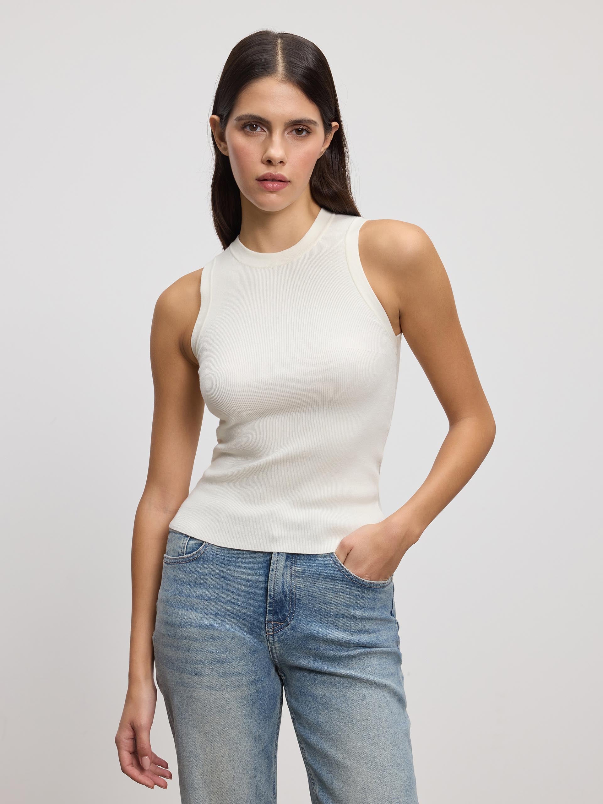 Womens Knitted Vest in White