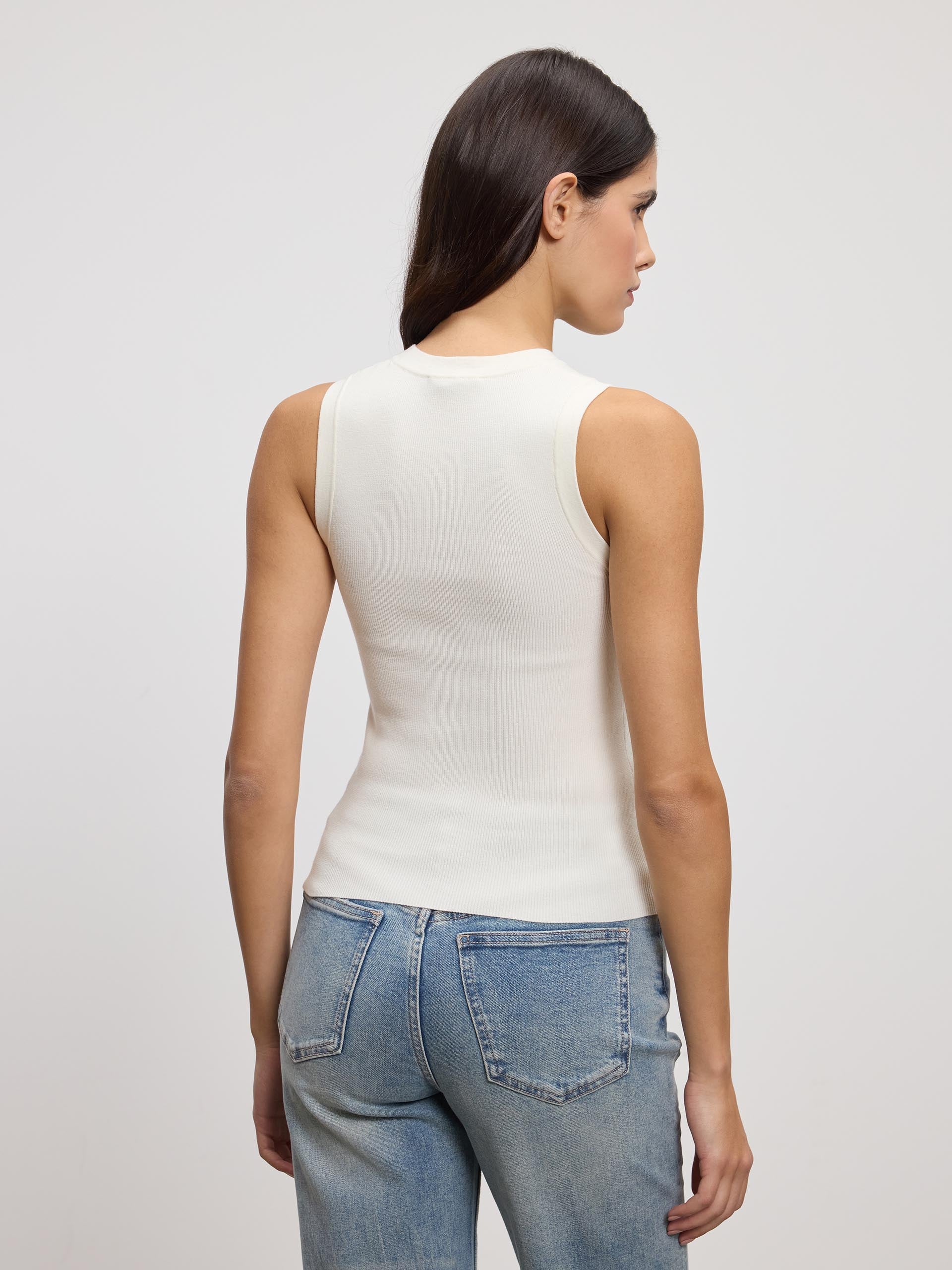 Womens Knitted Vest in White