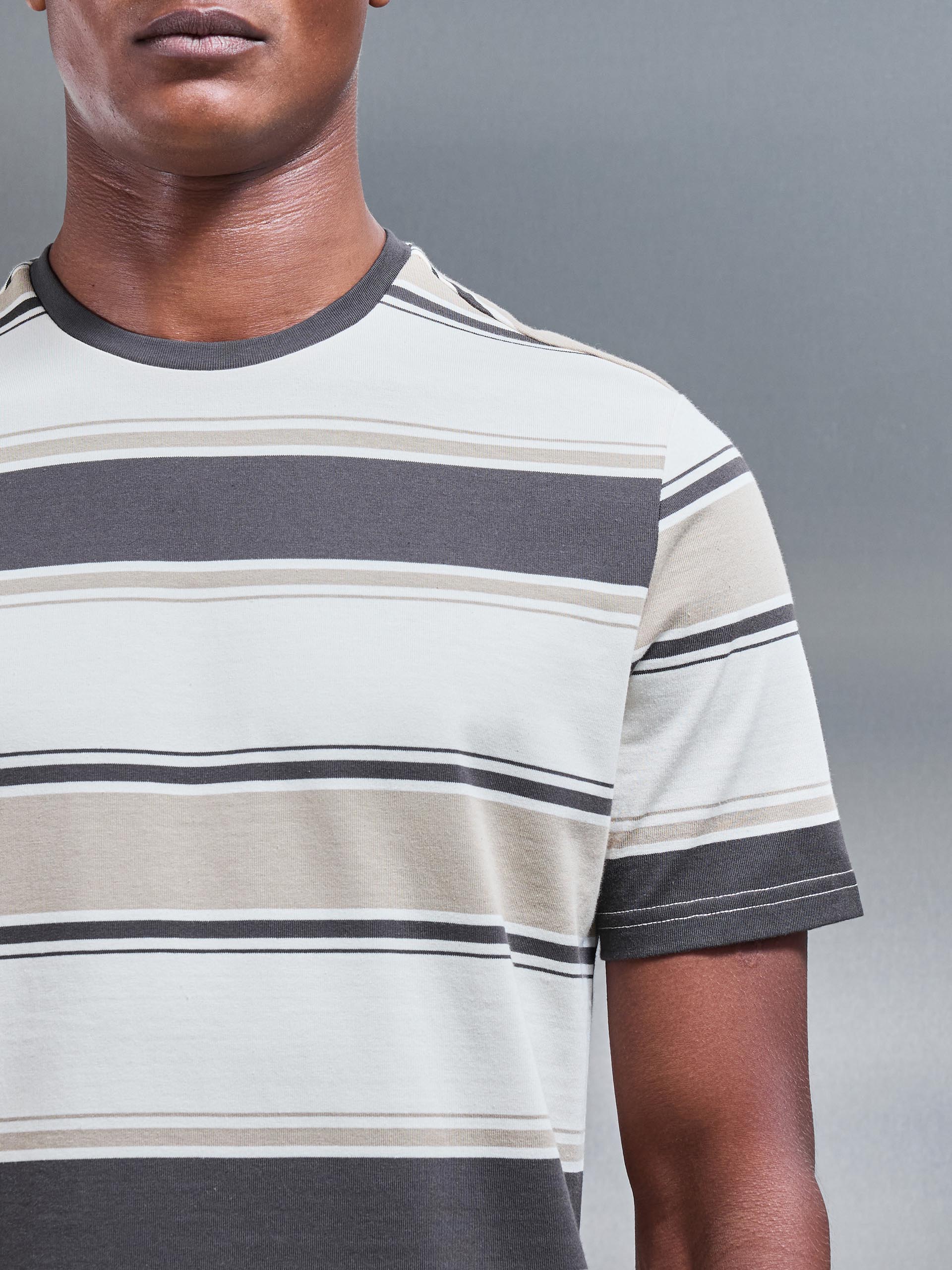 Lecco Stripe T-Shirt in Stone Off White