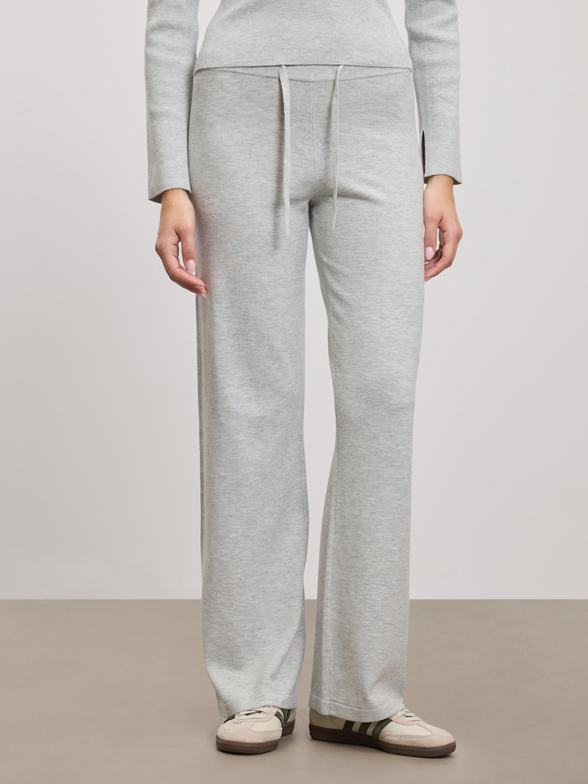 Womens Light Knit Straight Leg Jogger in Marl Grey