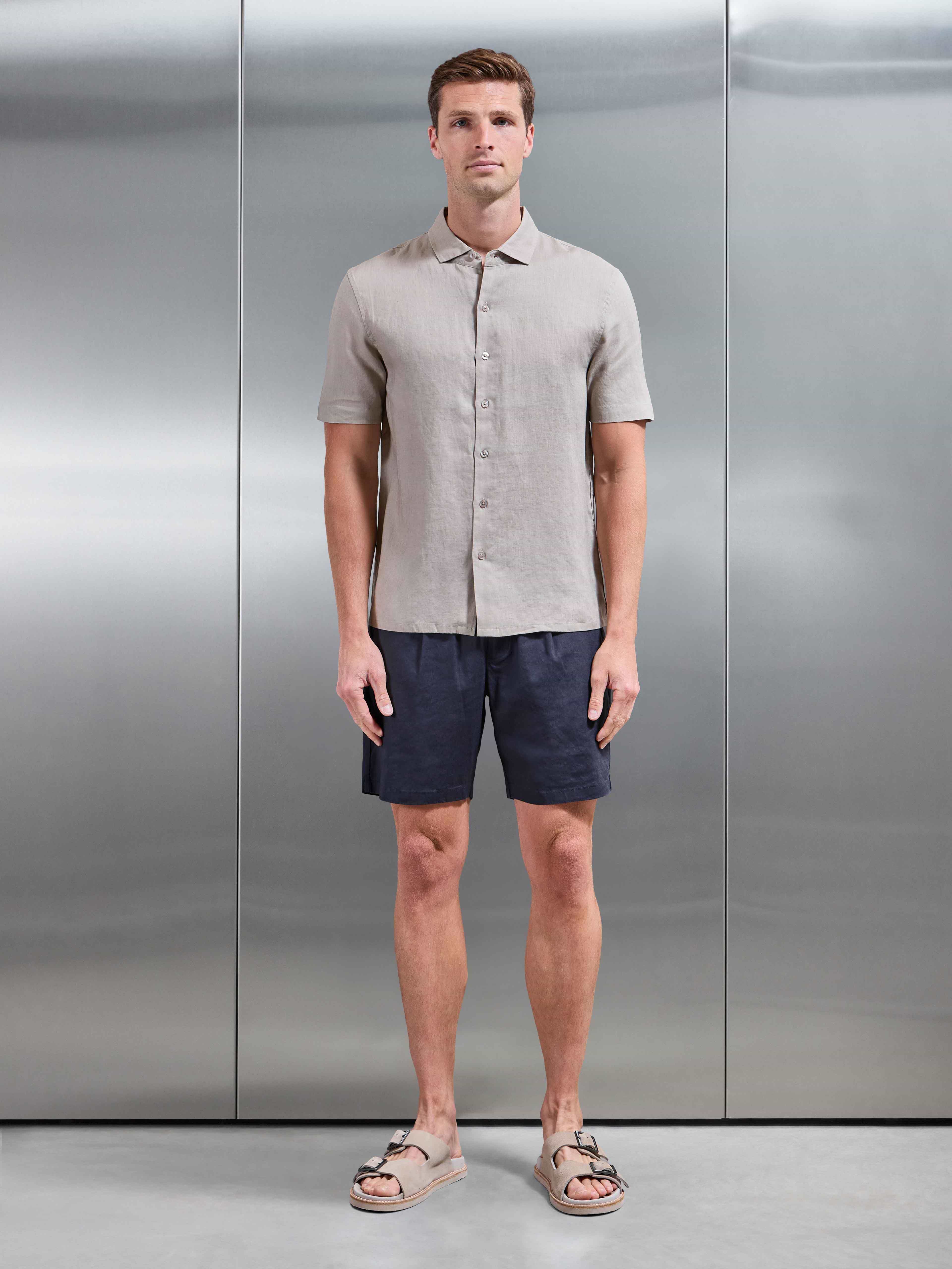 Linen Drawstring Short in Navy