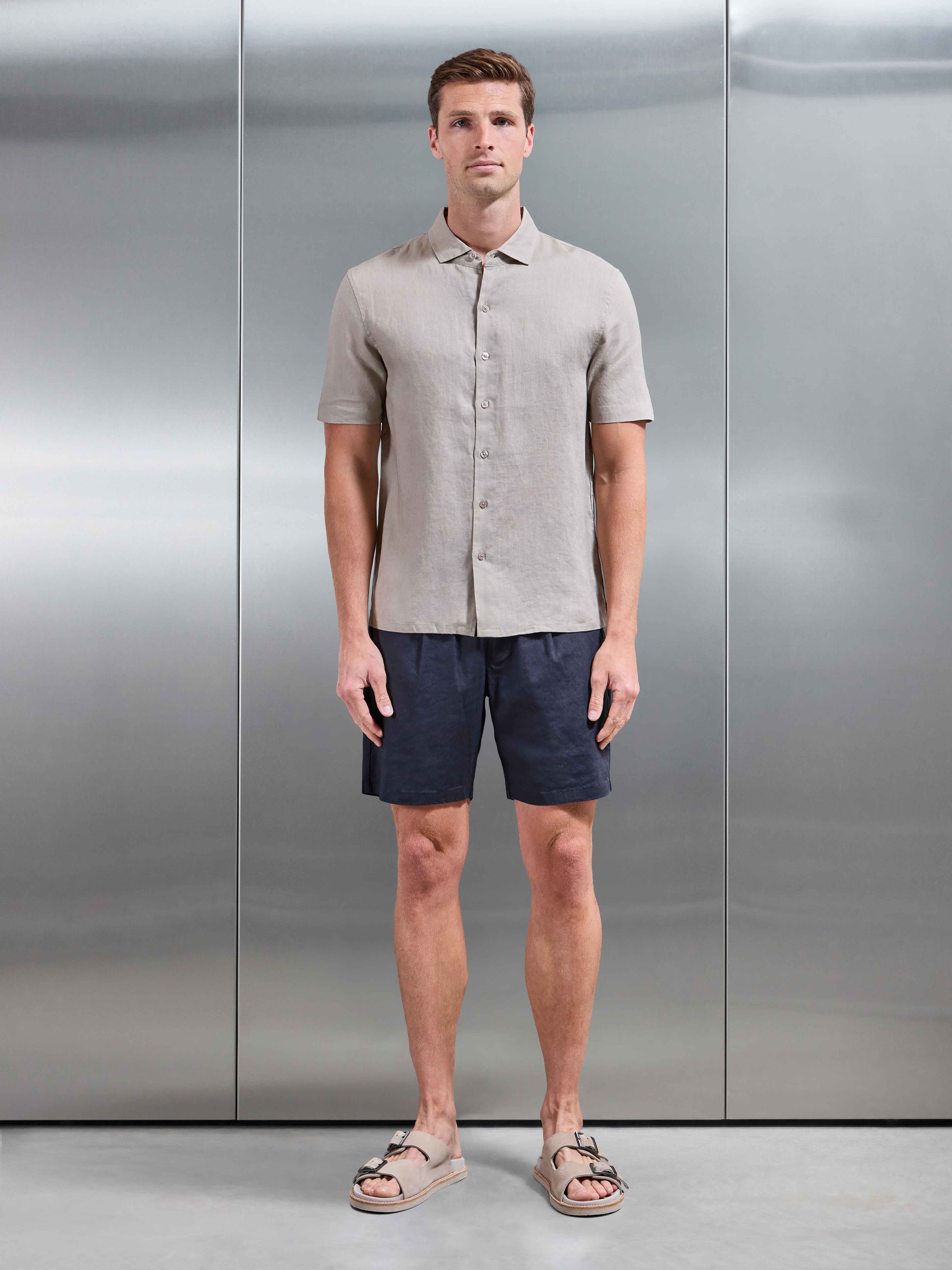 Linen Drawstring Short in Navy