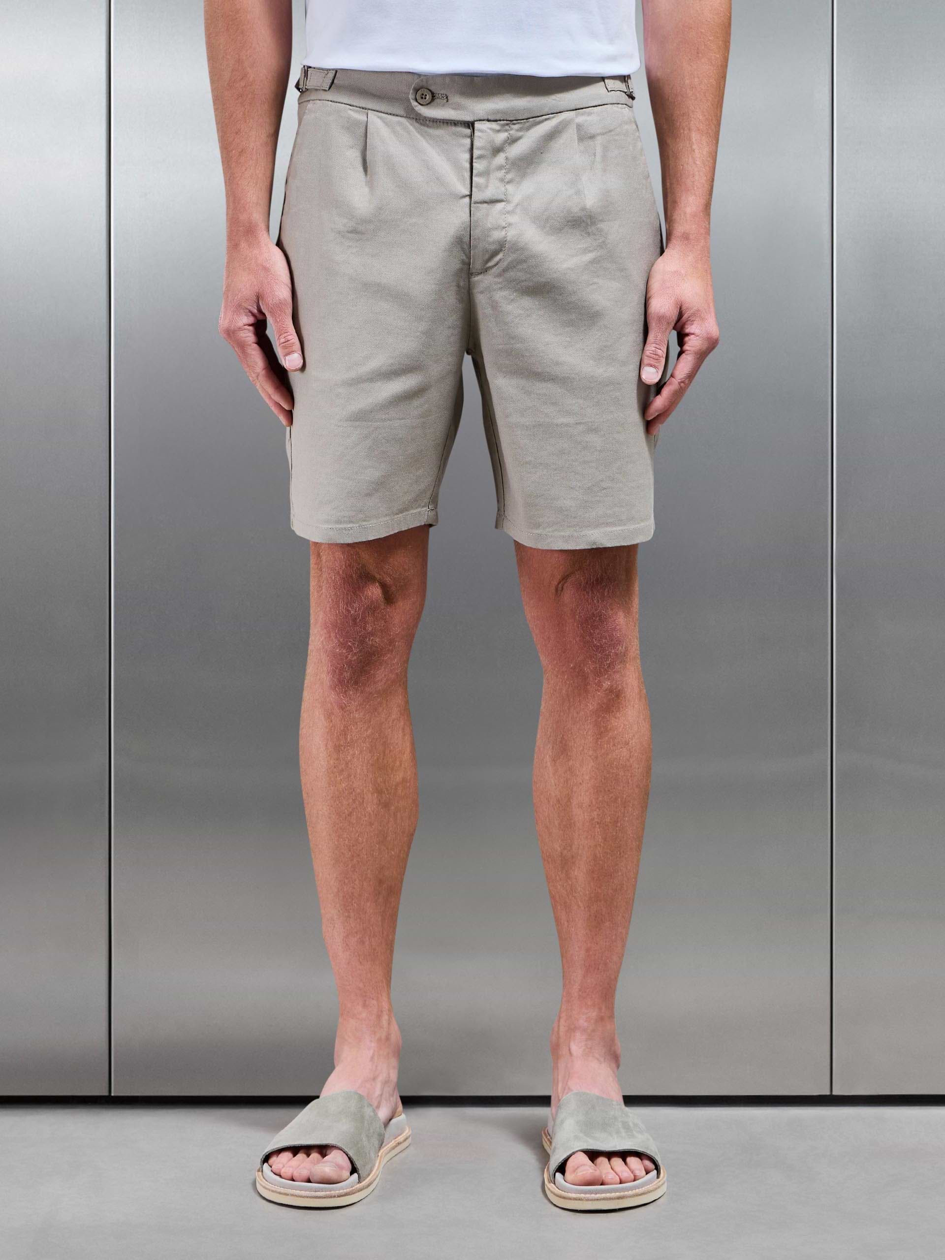 Linen Tailored Short in Light Sage