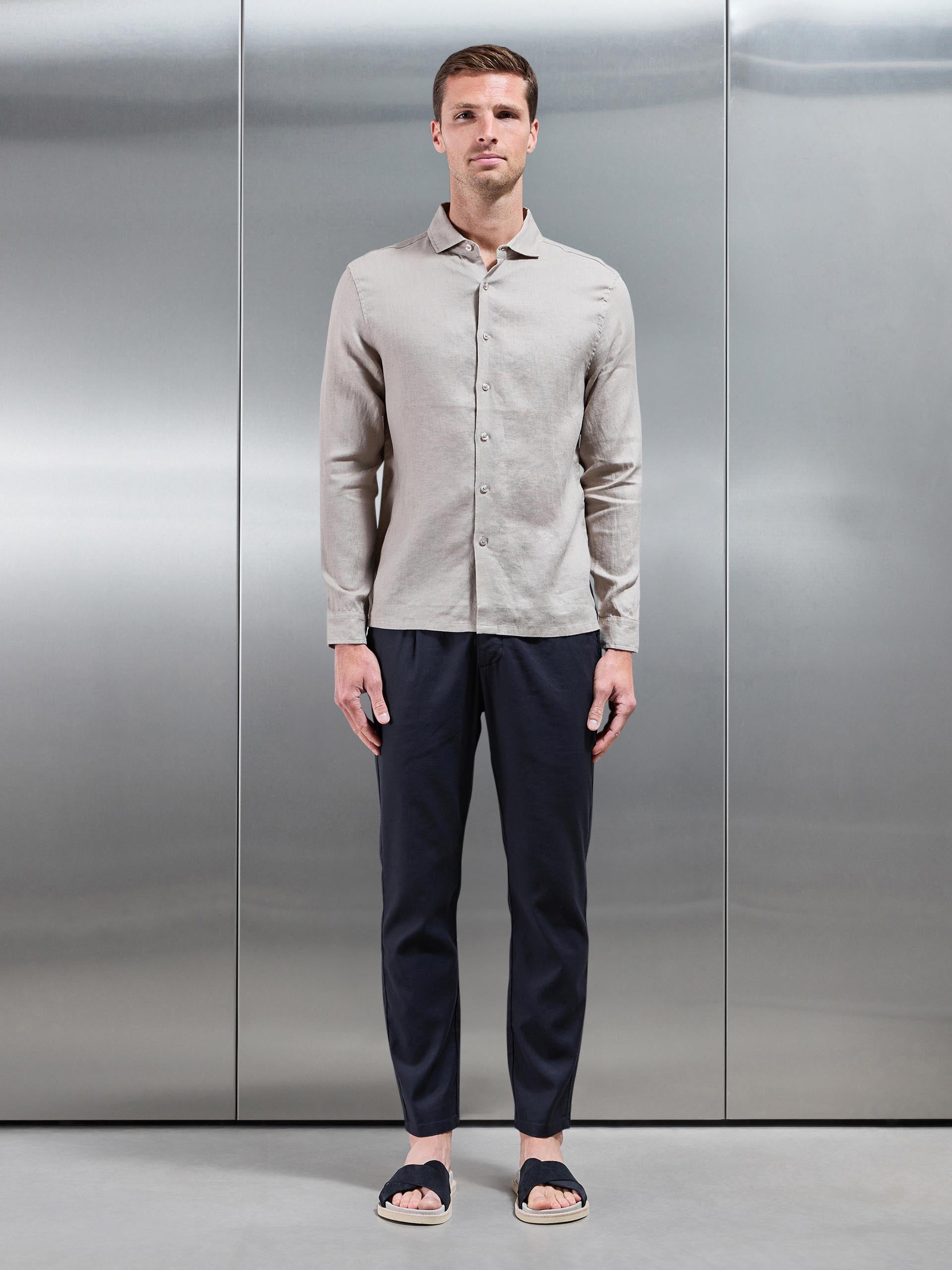 Linen Tailored Trouser in Navy