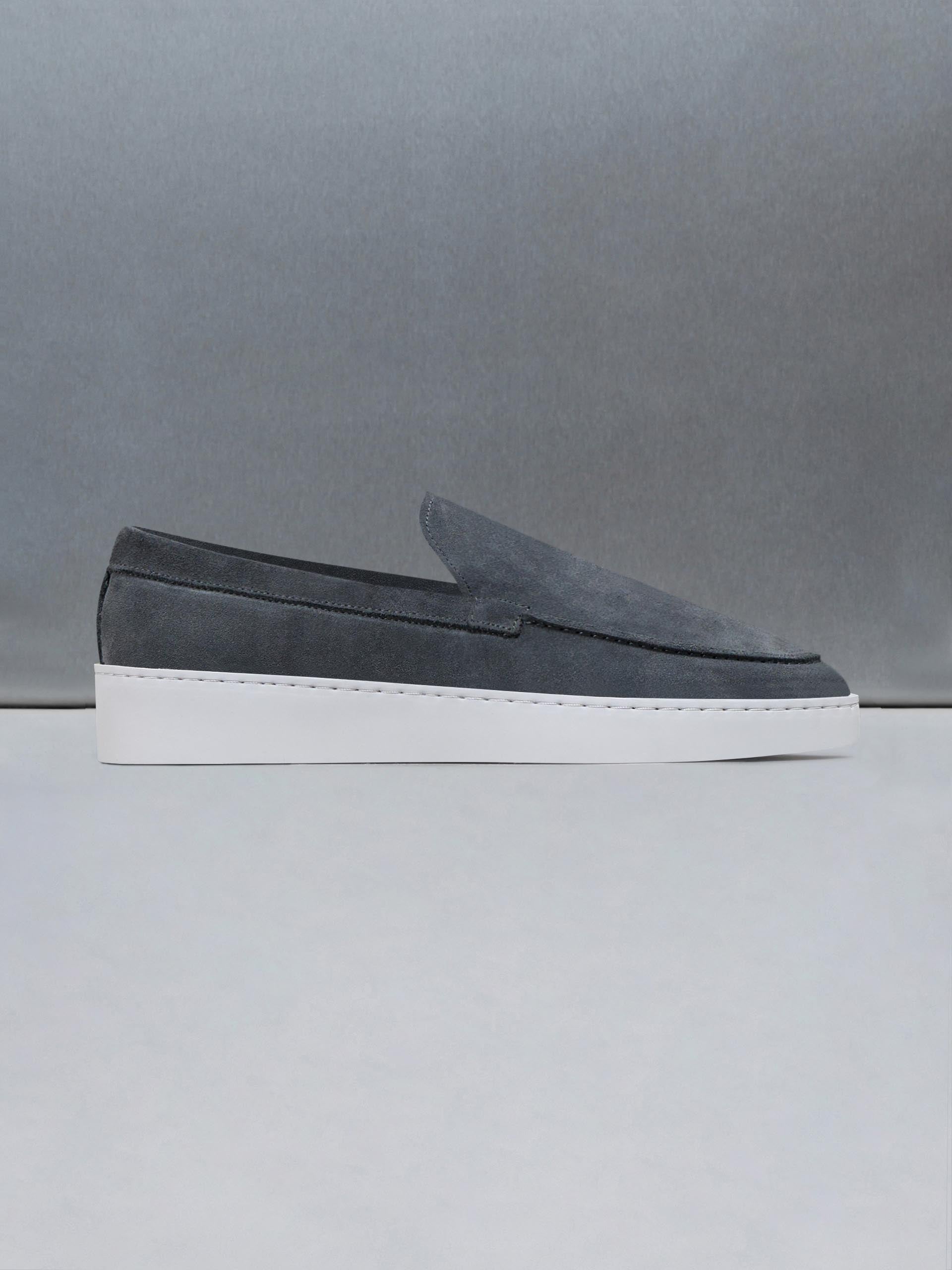Loafer in Charcoal