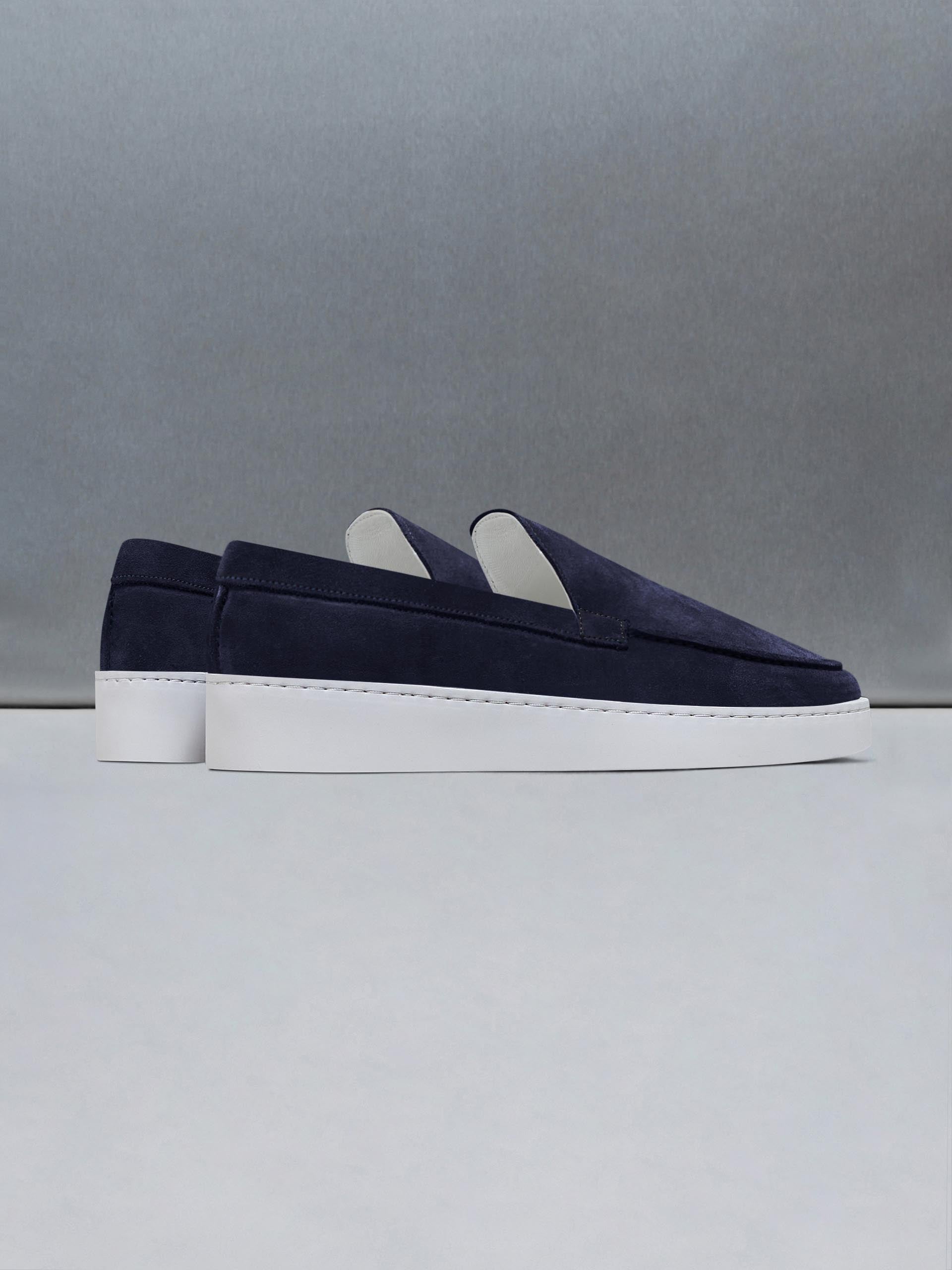 Loafer in Navy