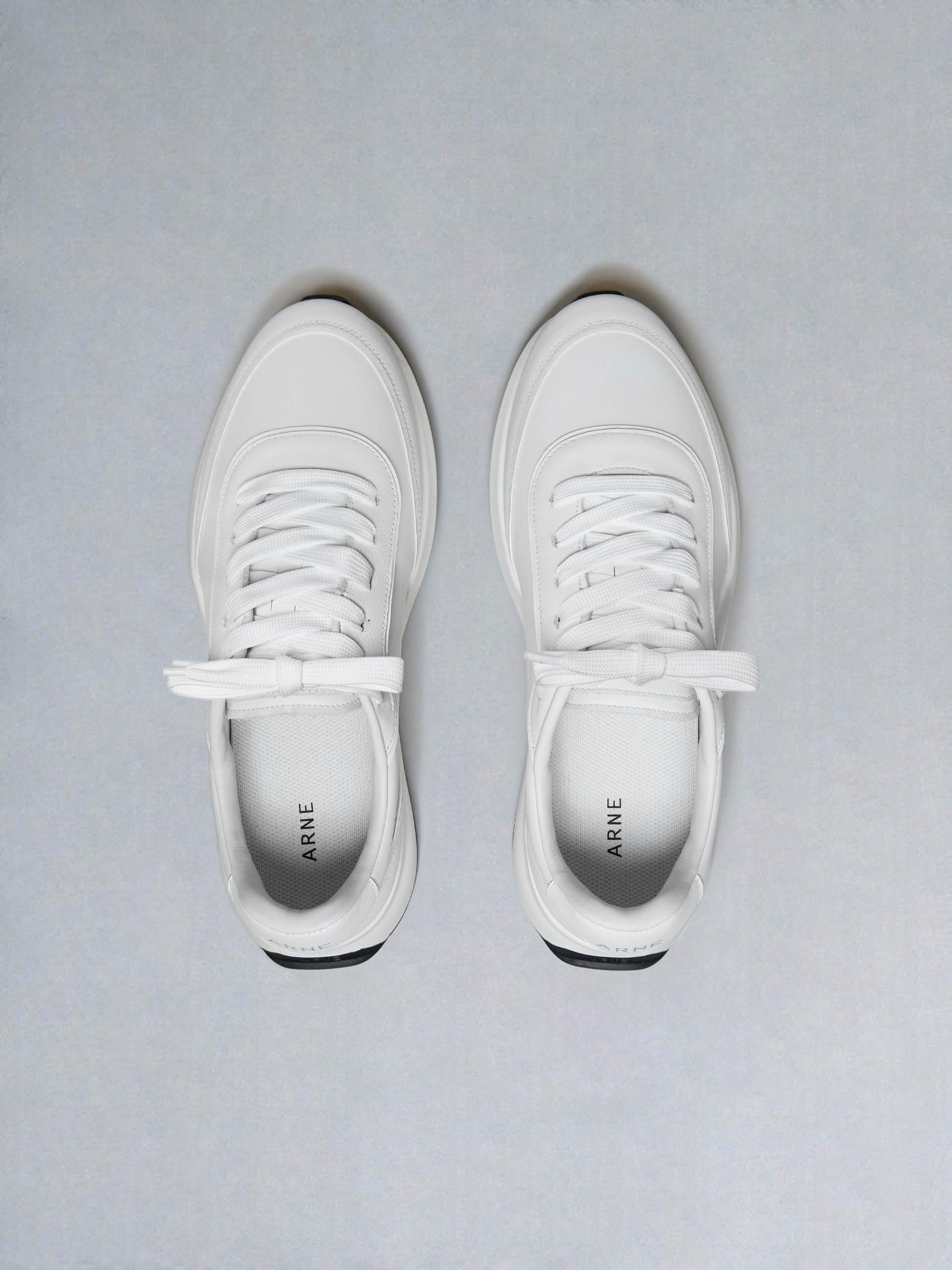 Low Runner in Triple White