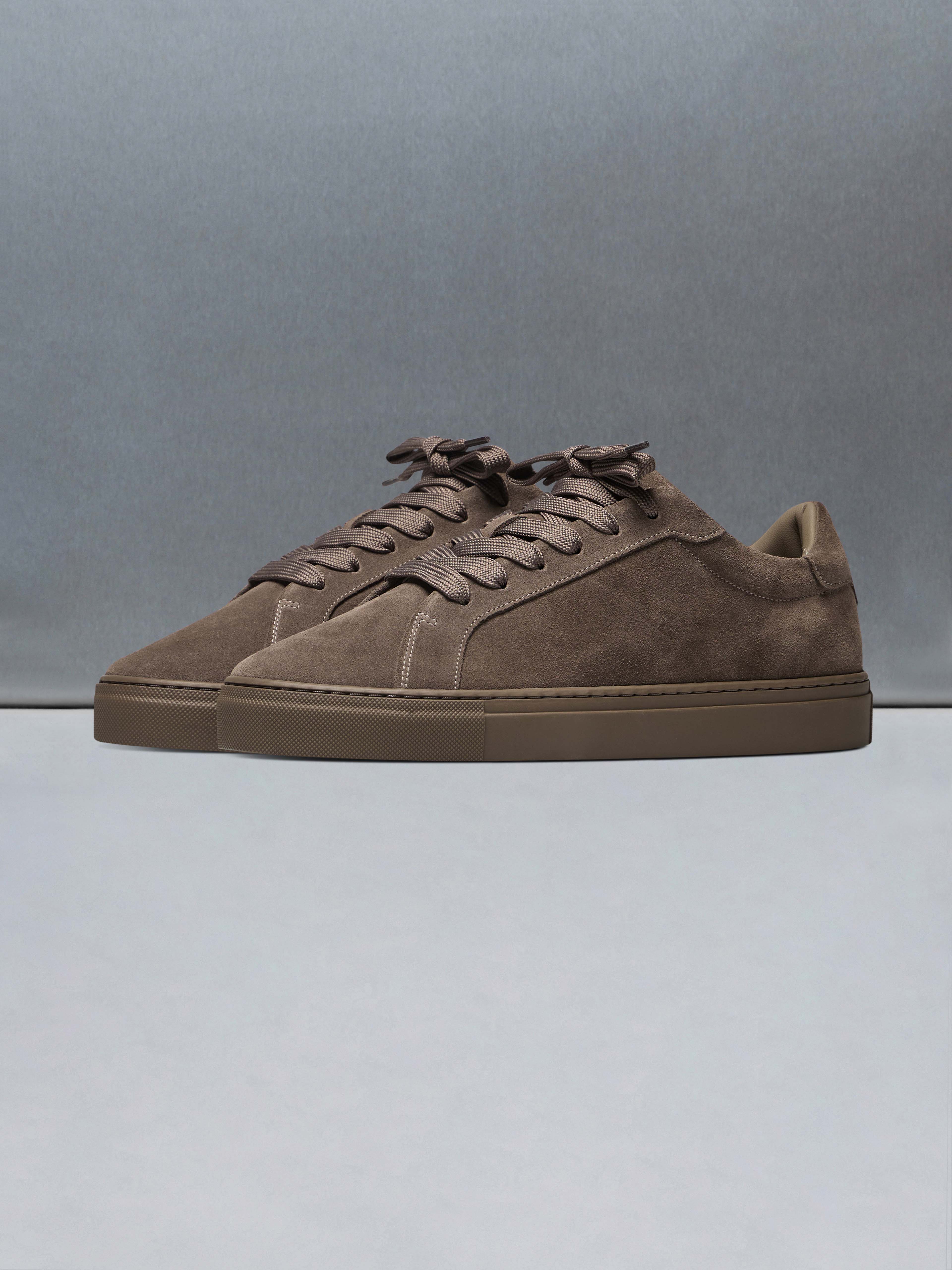 Low Essential Suede Trainer in Triple Taupe