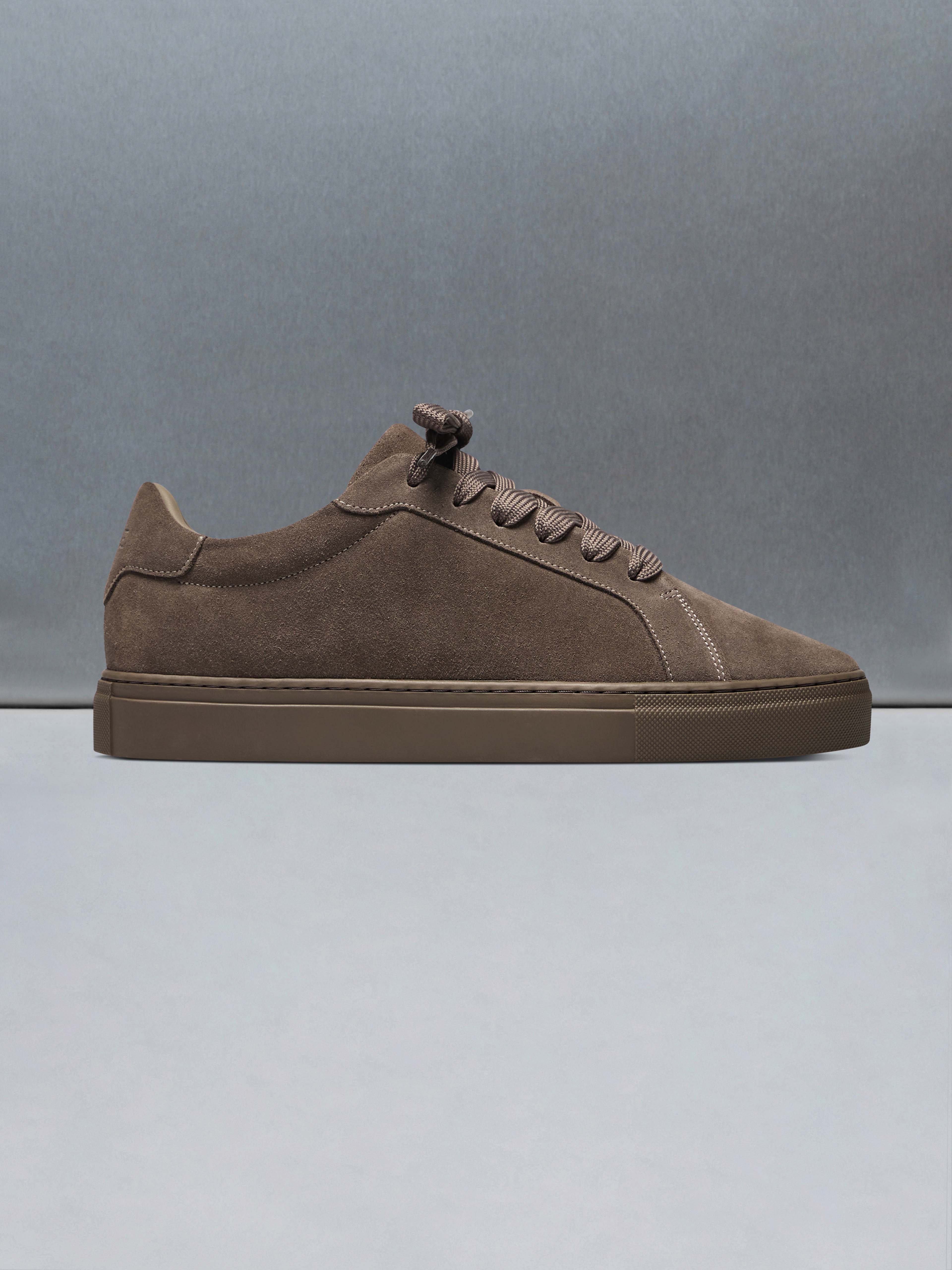 Low Essential Suede Trainer in Triple Taupe