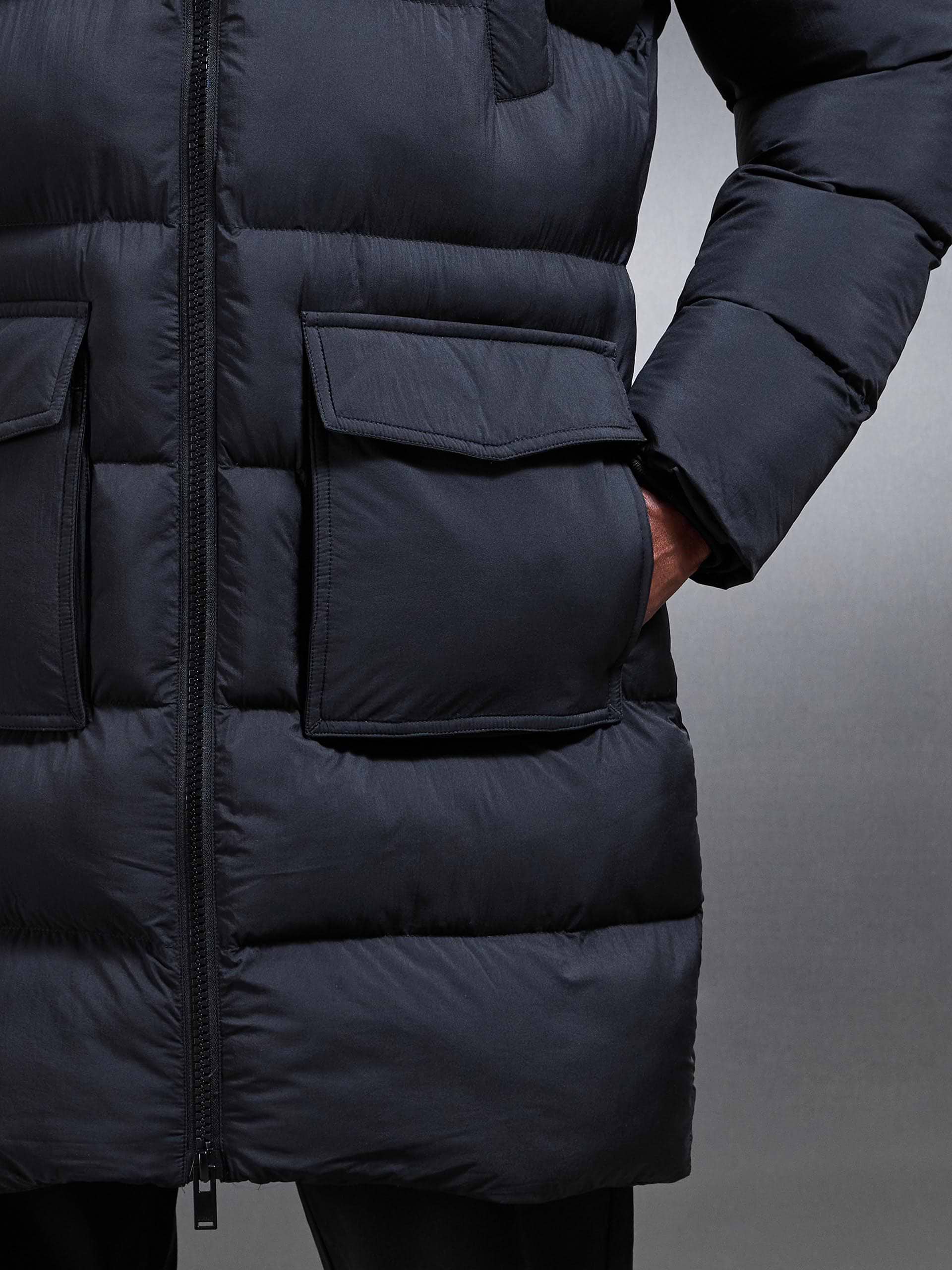 Mid Length Puffer Parka in Black