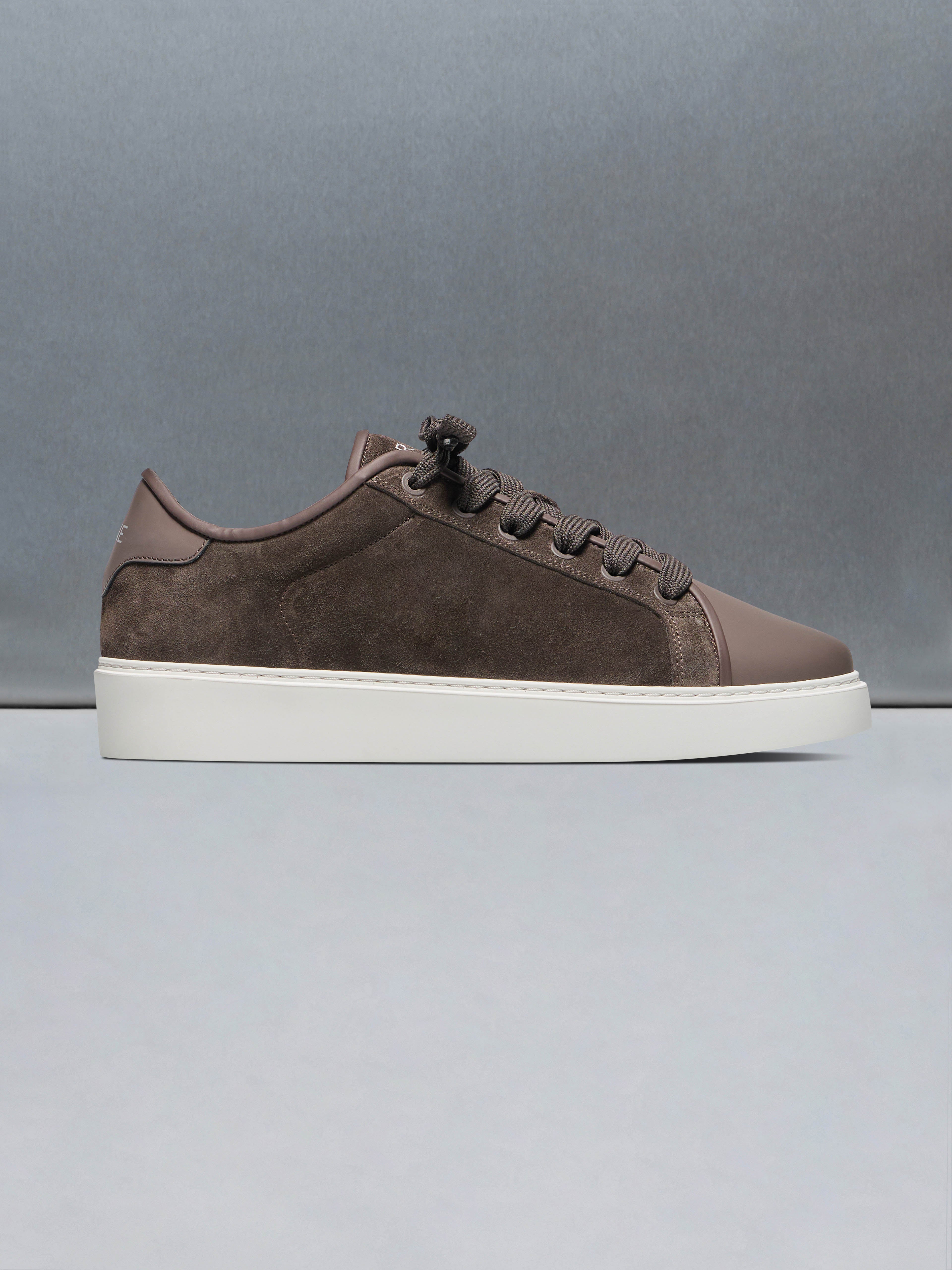 Mid Leather Toe Cap Trainer in Brown
