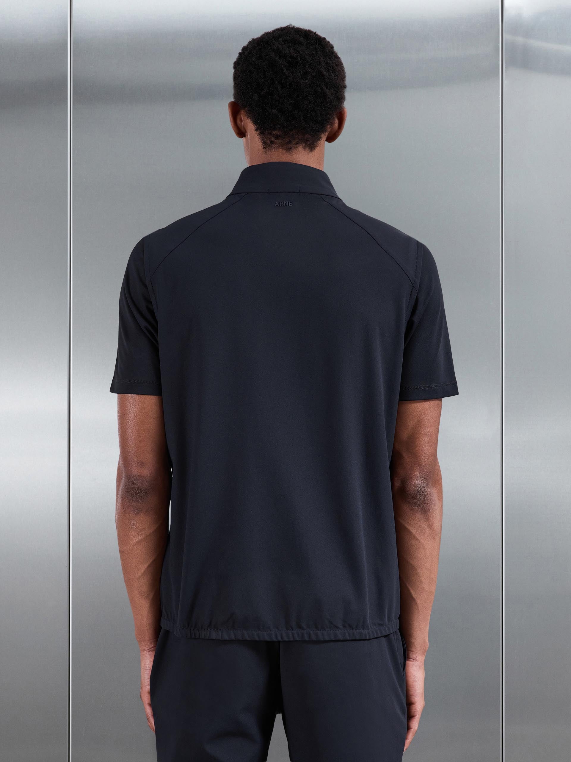 Mens 24 Hour Gilet in Navy