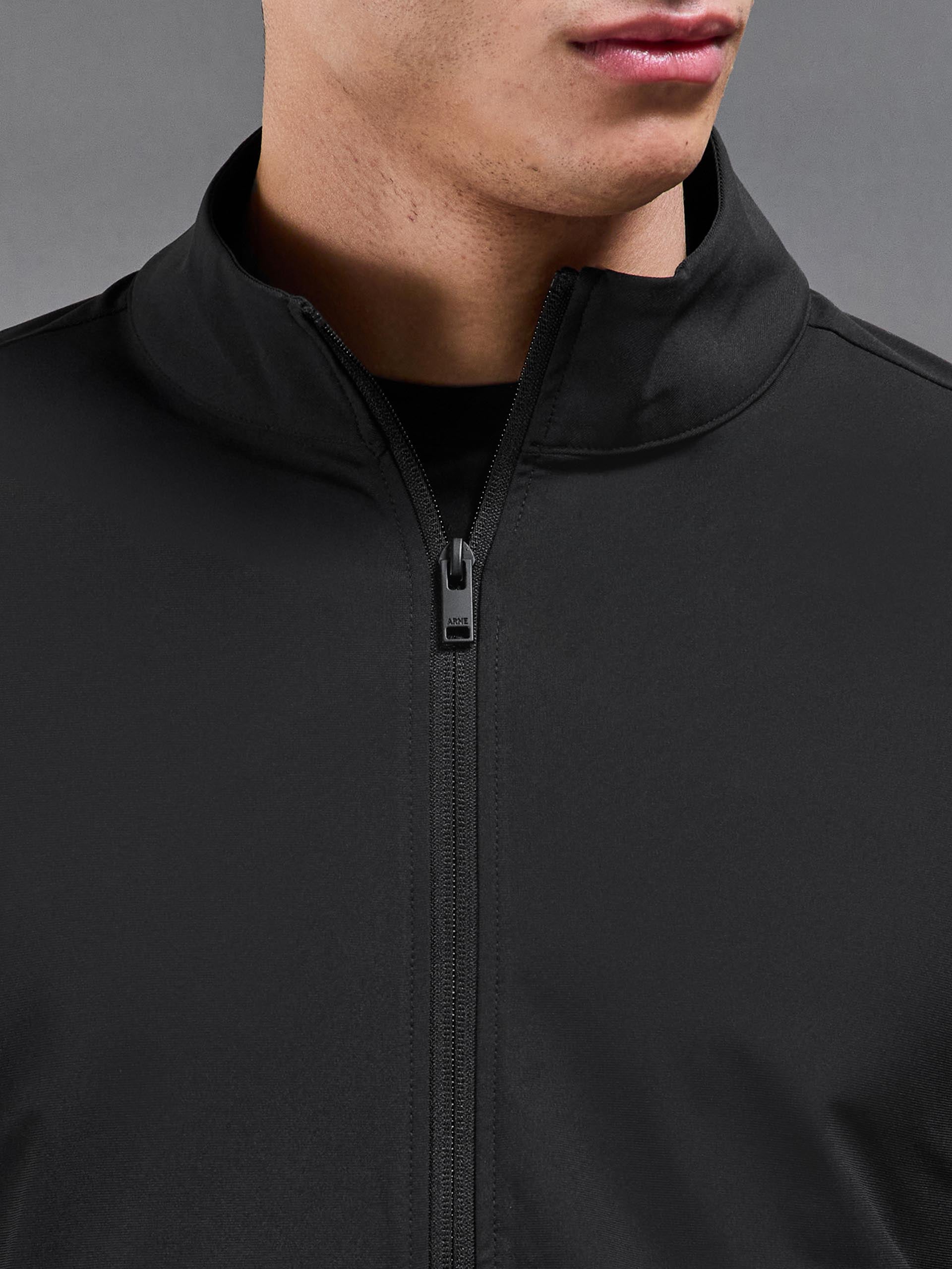 Mens 24 Hour Jacket in Black