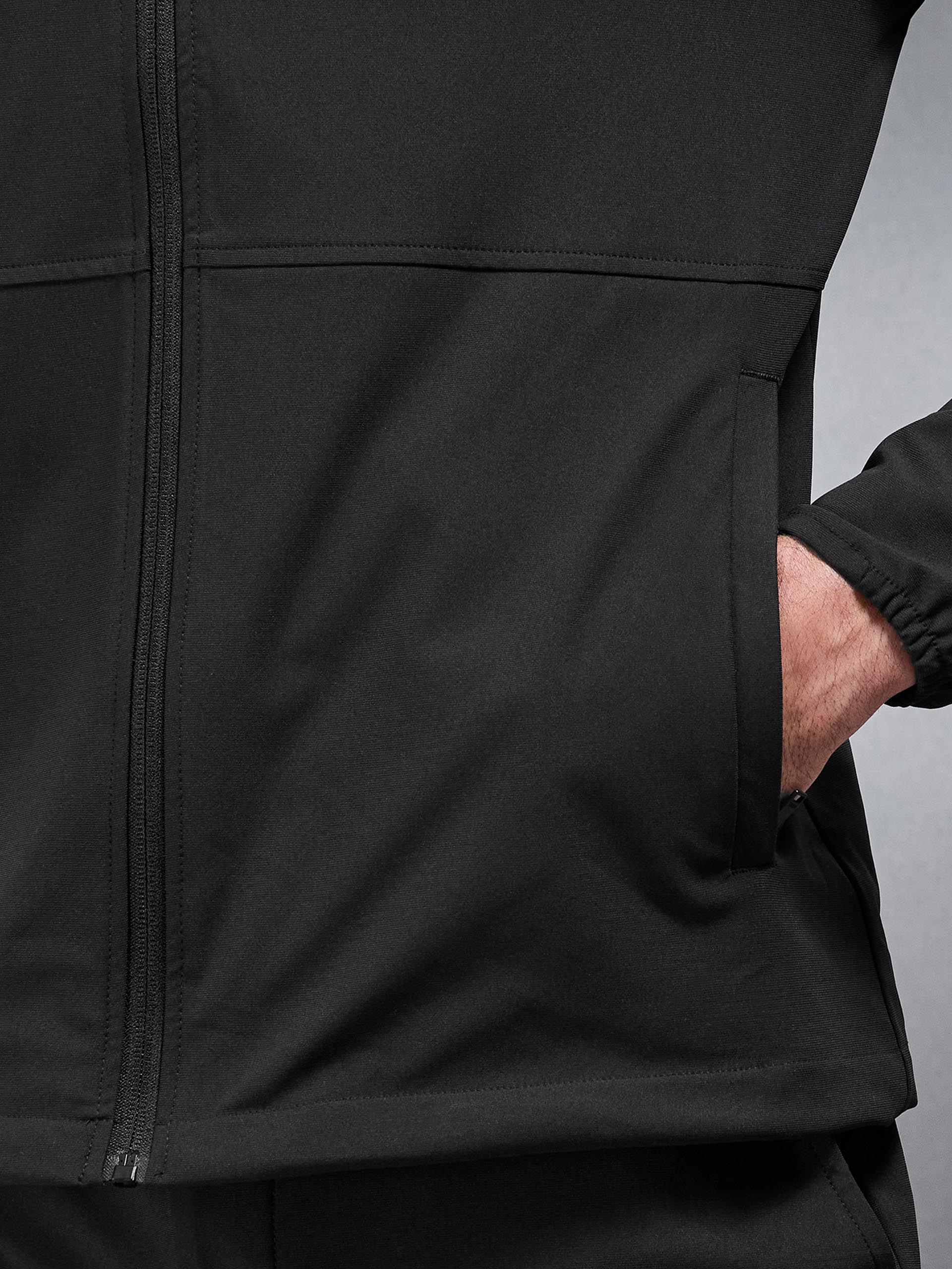 Mens 24 Hour Jacket in Black