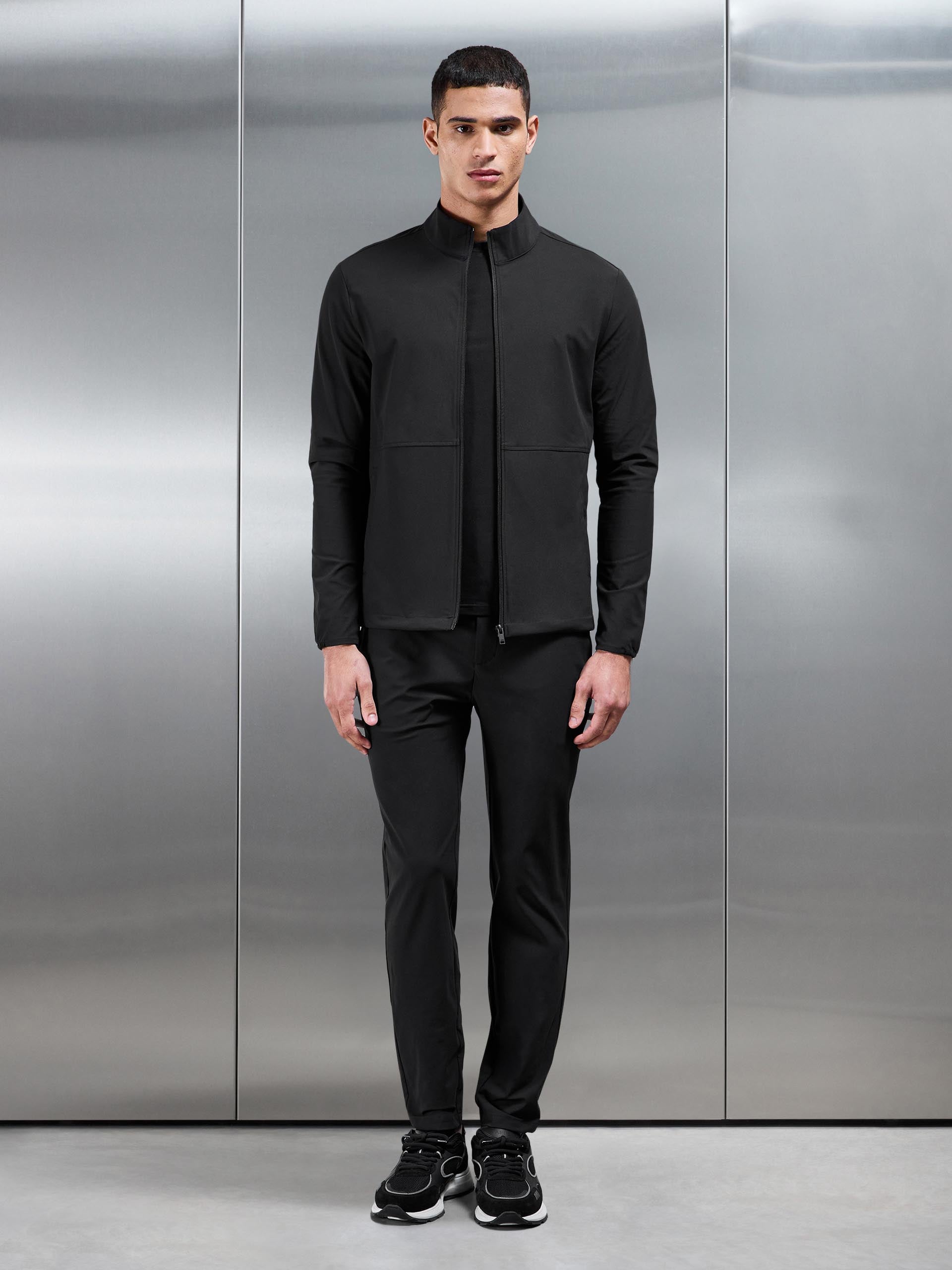 Mens 24 Hour Jacket in Black