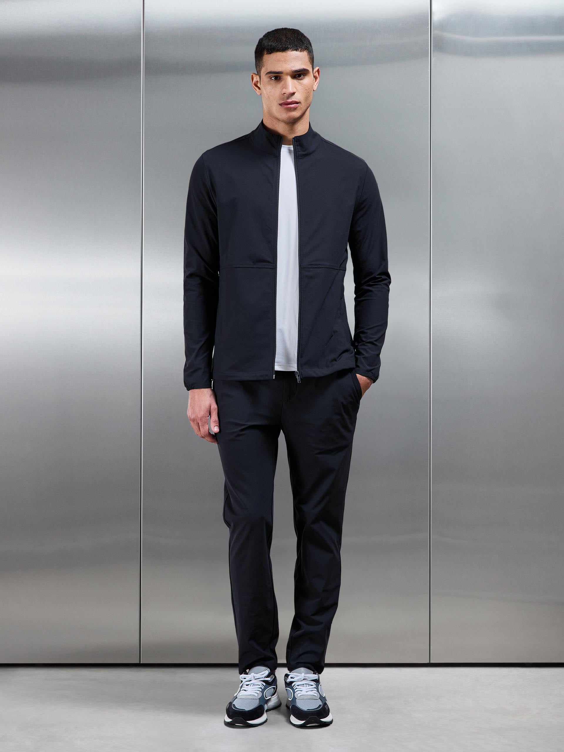 Mens 24 Hour Jacket in Navy