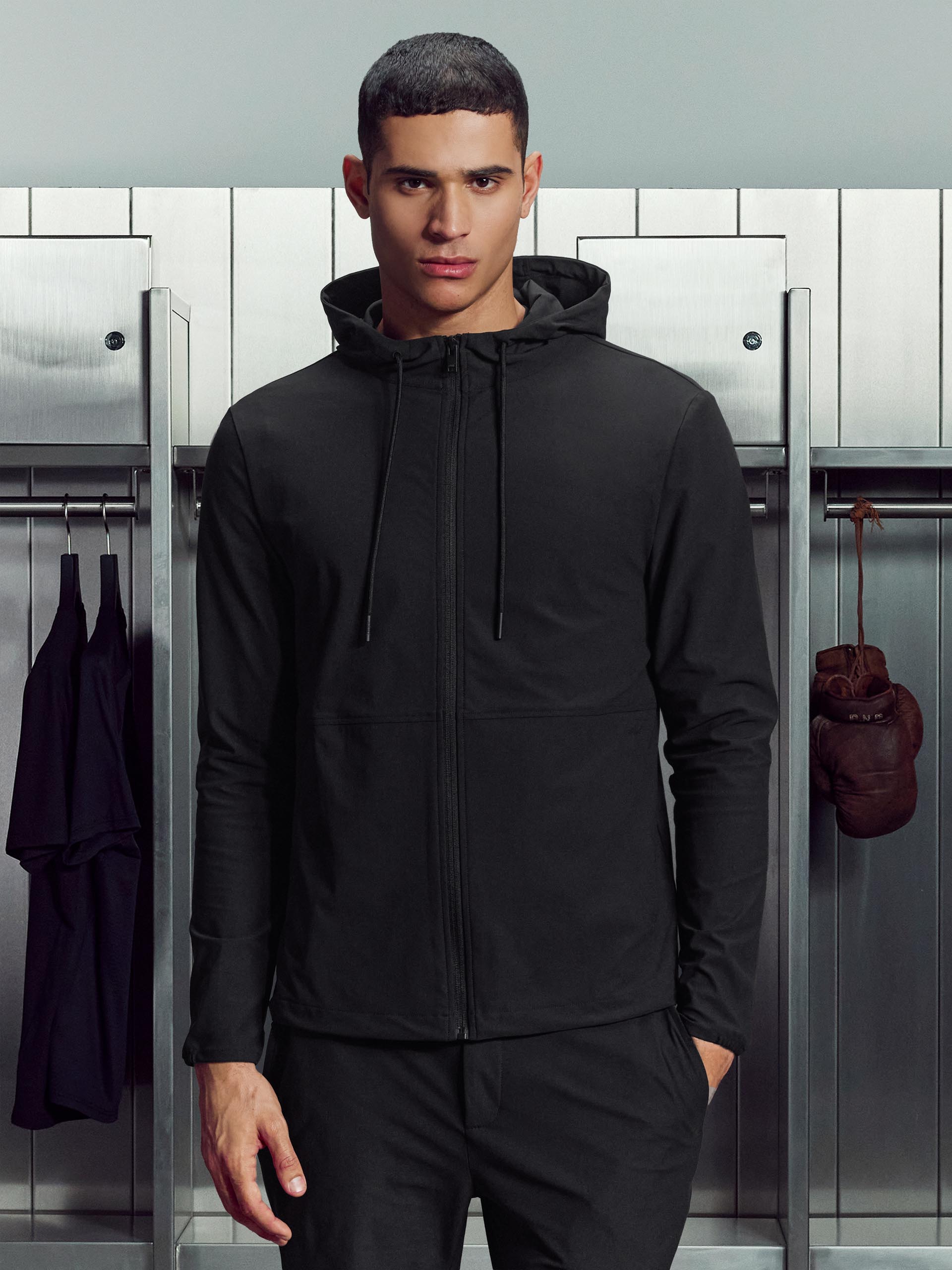 Mens 24 Hour Windbreaker in Black